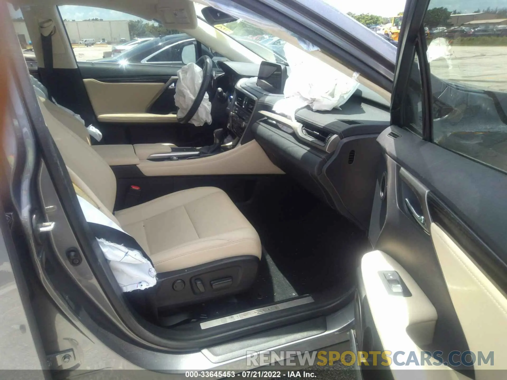 5 fotografías del automóvil dañado 2T2AZMAAXNC232378 LEXUS RX 2022