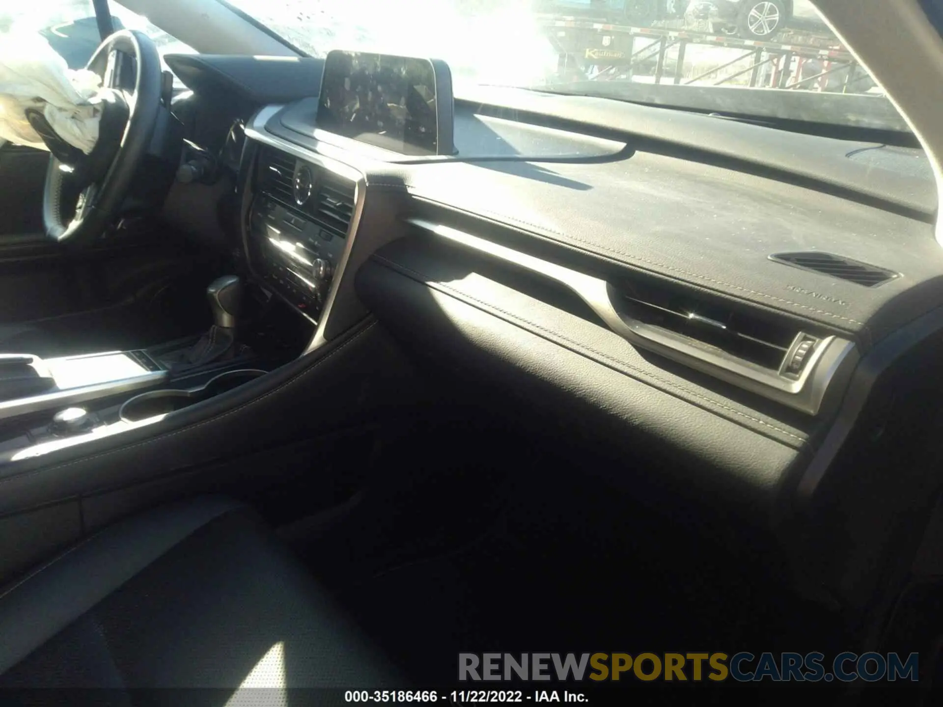 5 fotografías del automóvil dañado 2T2AZMDA2NC334169 LEXUS RX 2022