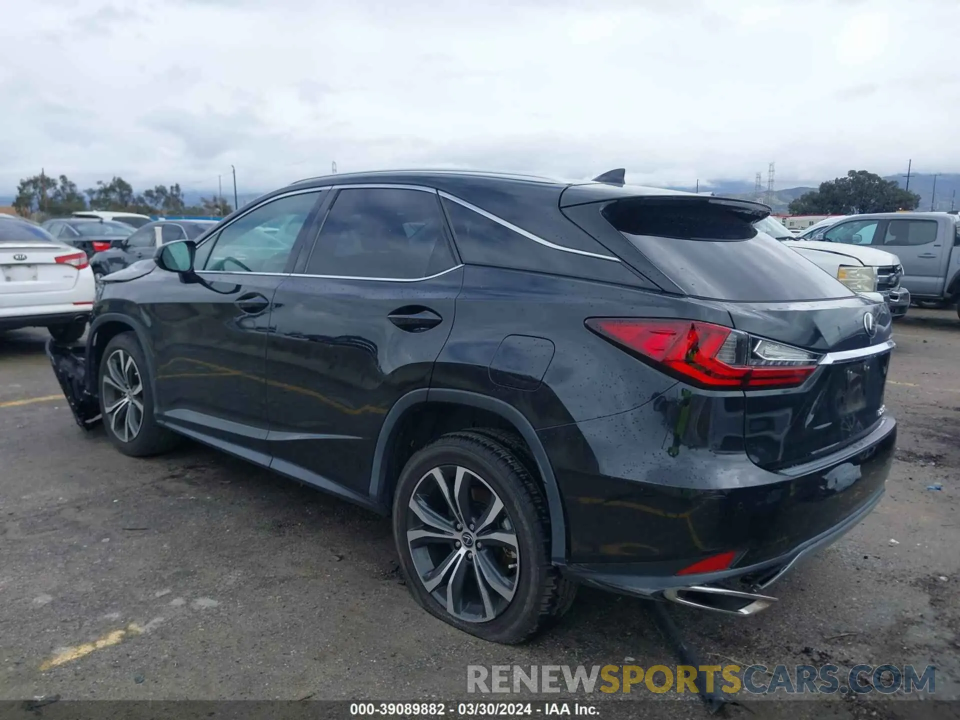 3 fotografías del automóvil dañado 2T2HZMAA7NC219439 LEXUS RX 2022