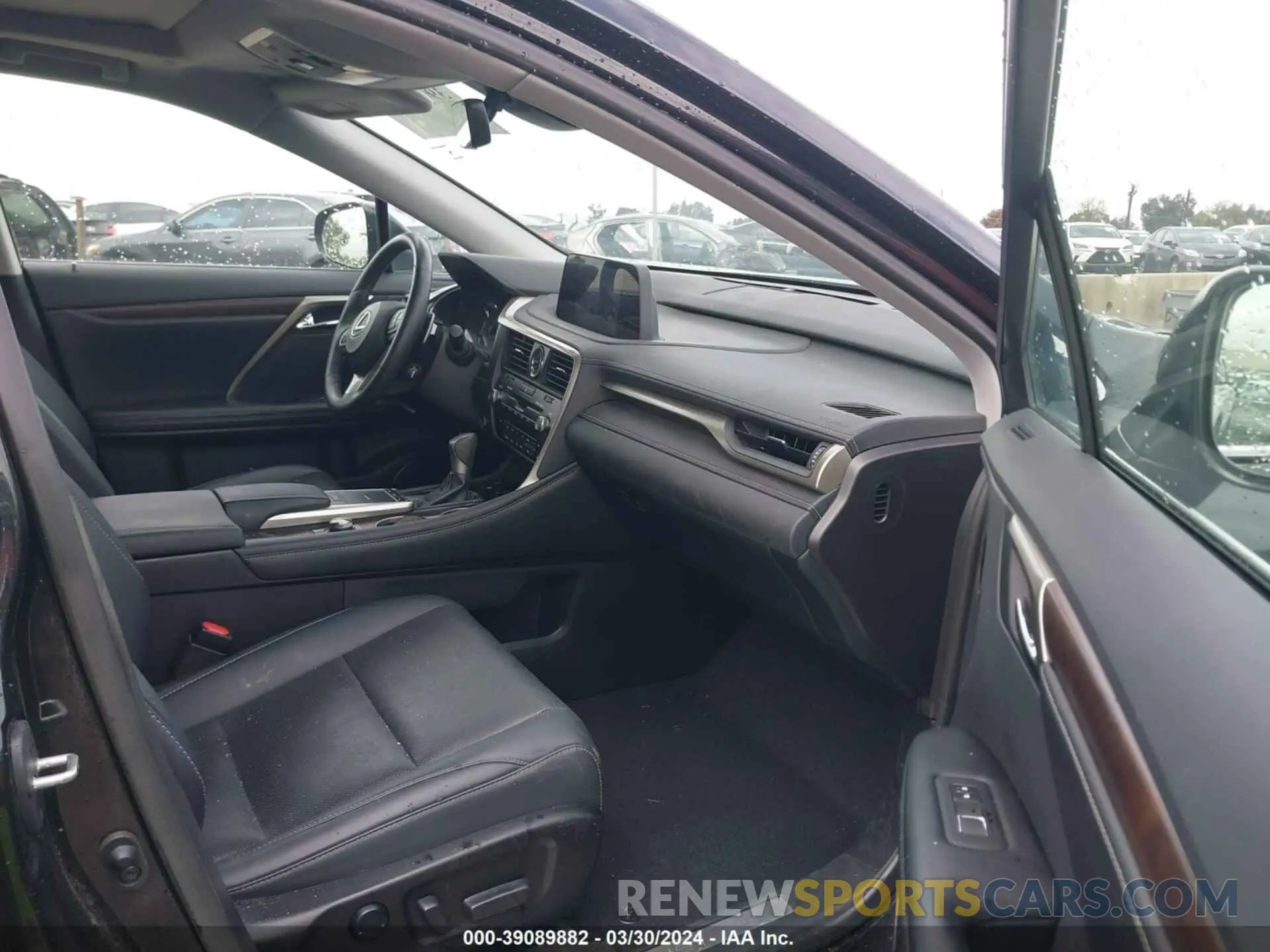 5 fotografías del automóvil dañado 2T2HZMAA7NC219439 LEXUS RX 2022