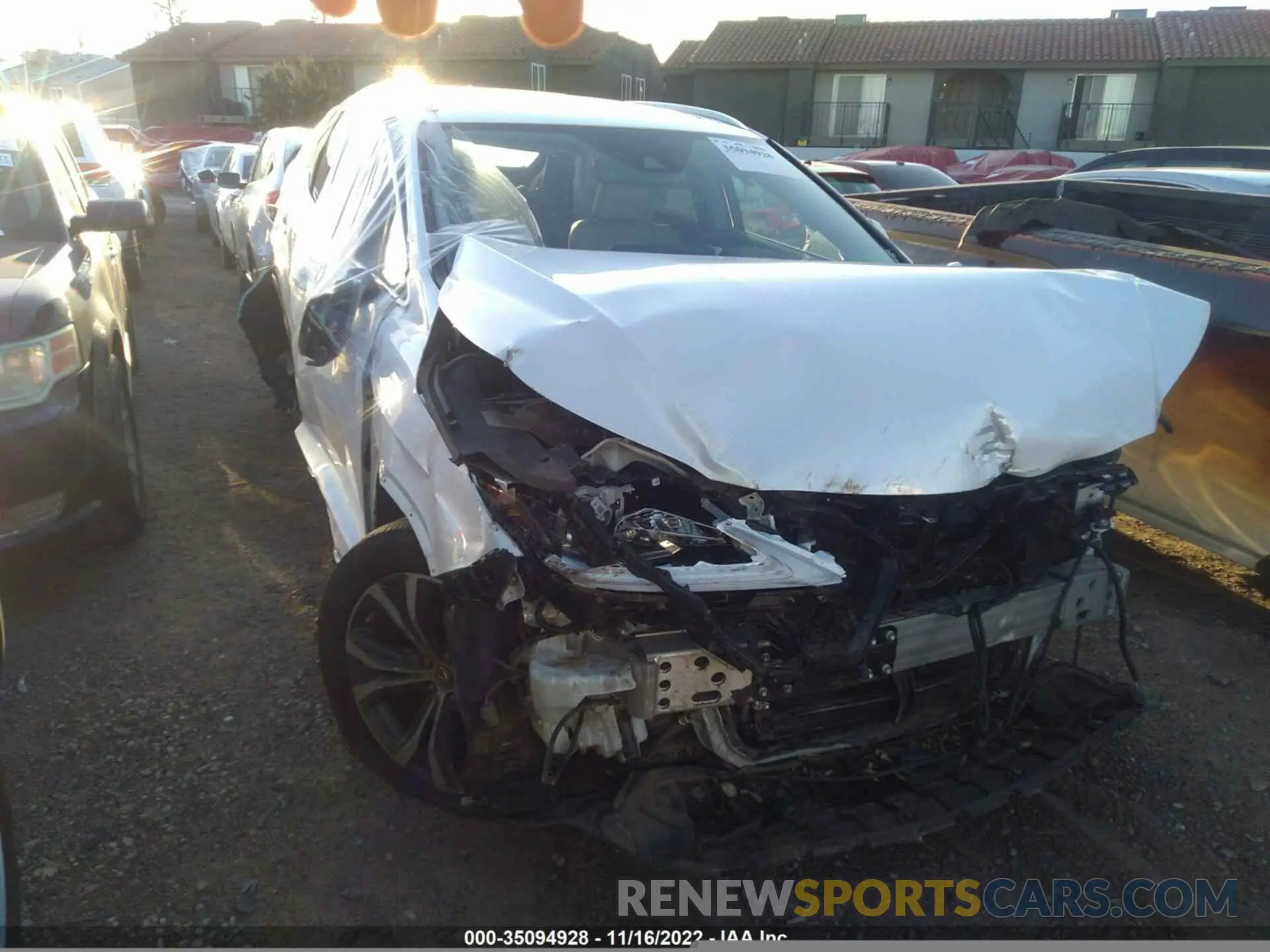 1 fotografías del automóvil dañado 2T2HZMAA8NC227033 LEXUS RX 2022