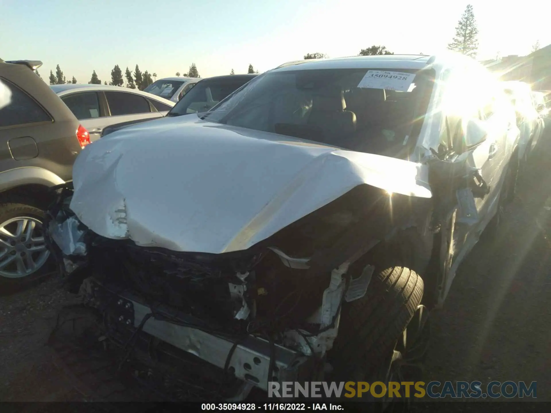 2 fotografías del automóvil dañado 2T2HZMAA8NC227033 LEXUS RX 2022