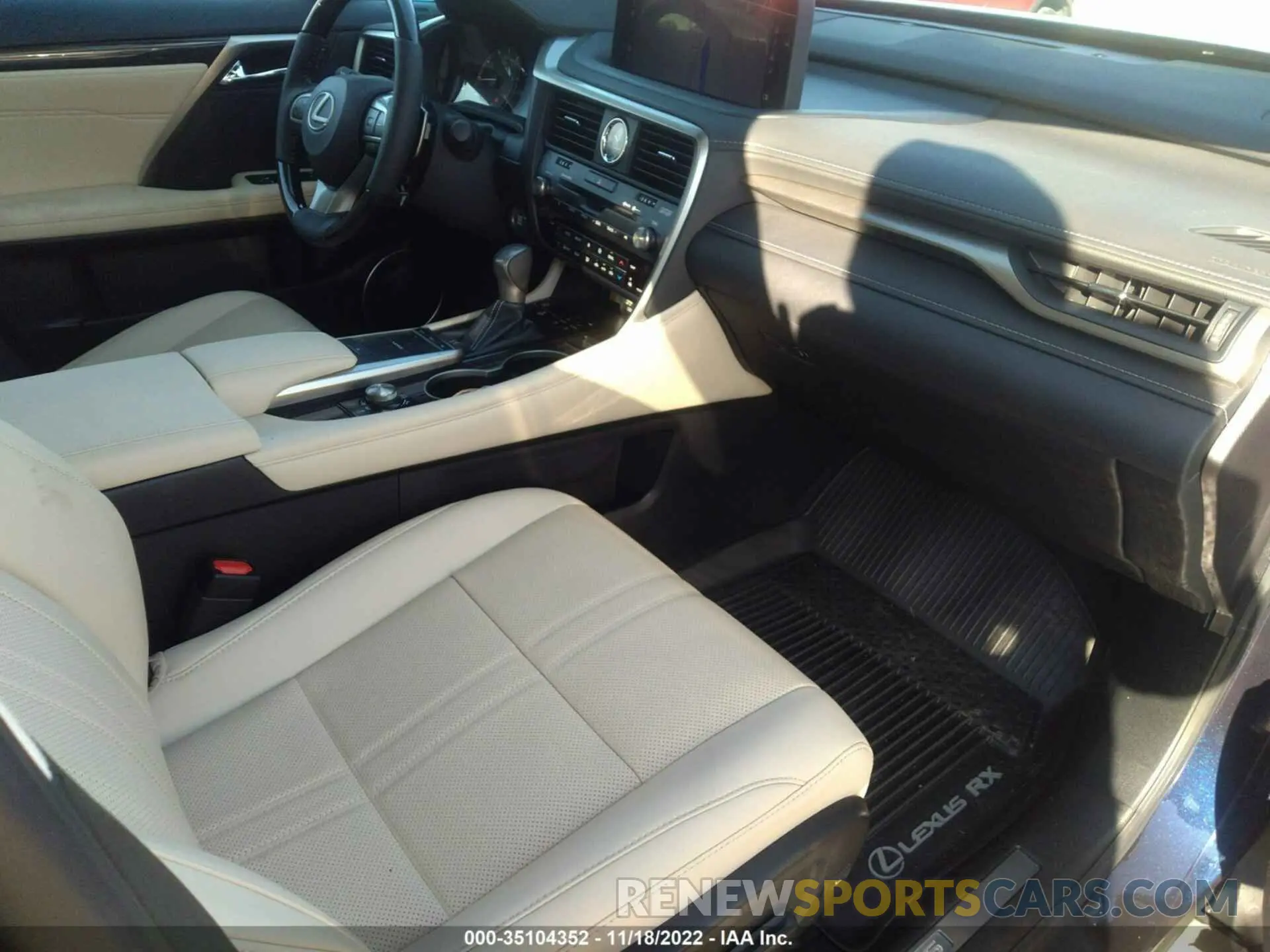 5 fotografías del automóvil dañado 2T2JZMDA7NC364977 LEXUS RX 2022