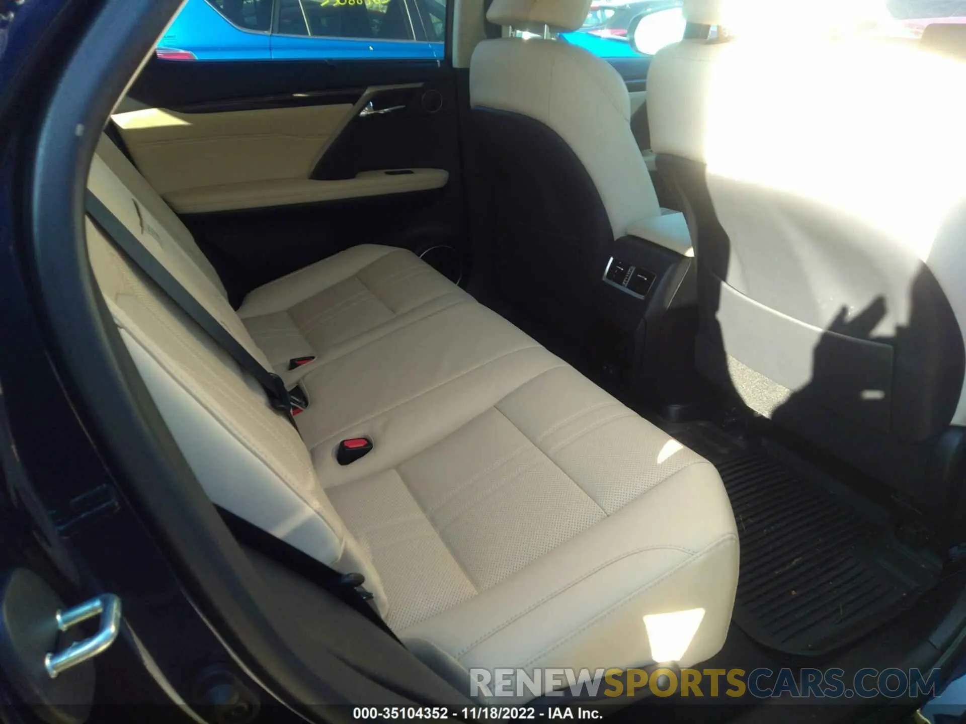 8 fotografías del automóvil dañado 2T2JZMDA7NC364977 LEXUS RX 2022
