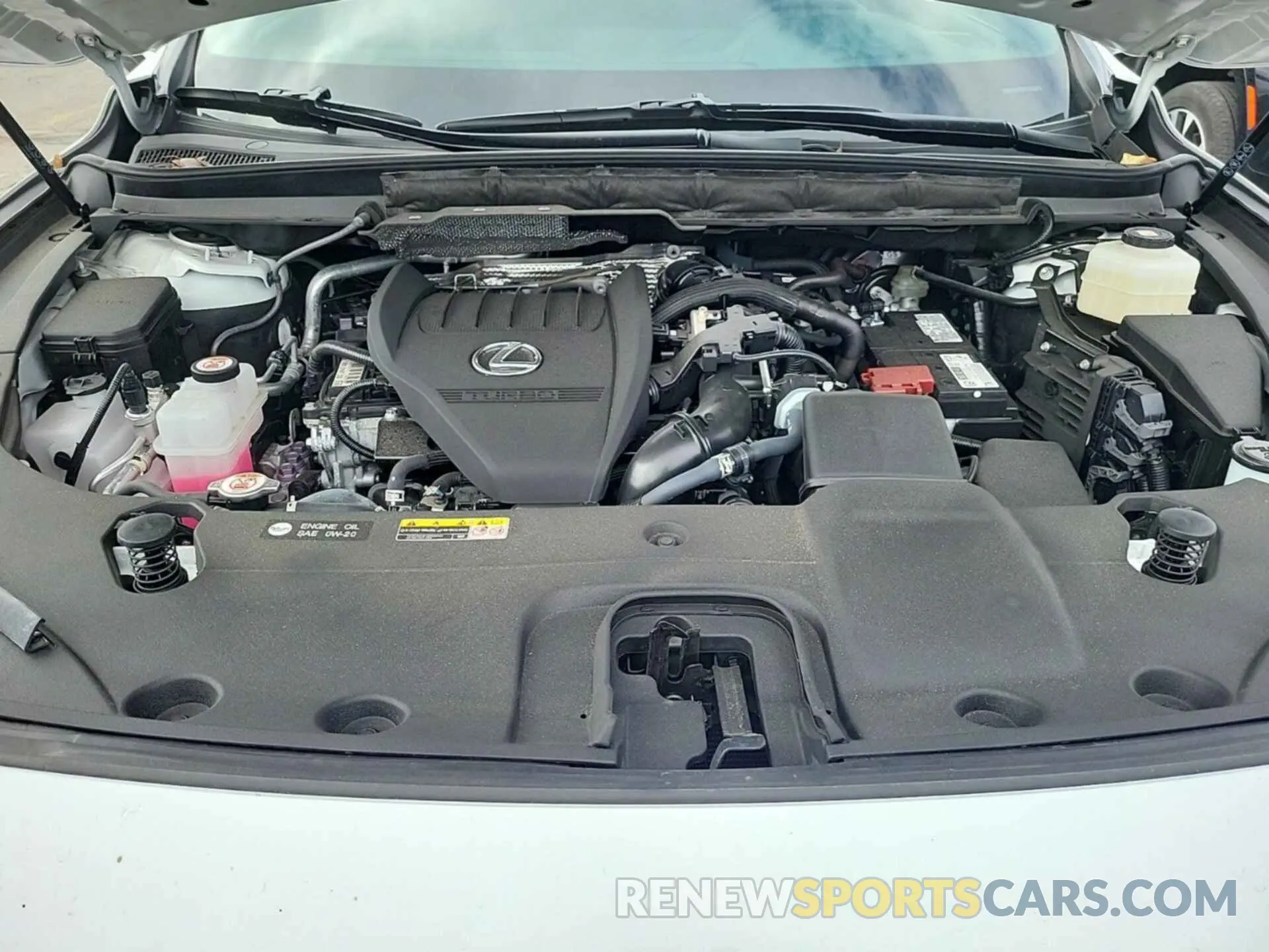 17 fotografías del automóvil dañado 2T2BAMCA5PC015767 LEXUS RX 2023