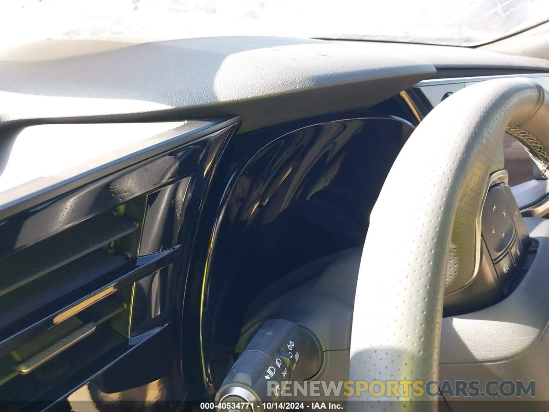 7 fotografías del automóvil dañado 2T2BCMEA2PC010128 LEXUS RX 2023