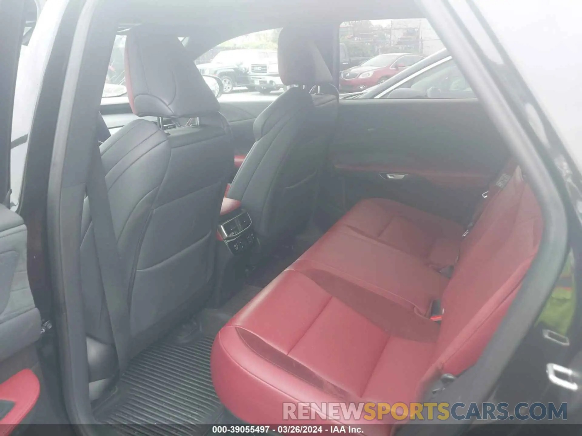 8 fotografías del automóvil dañado 2T2BCMEA7PC007323 LEXUS RX 2023