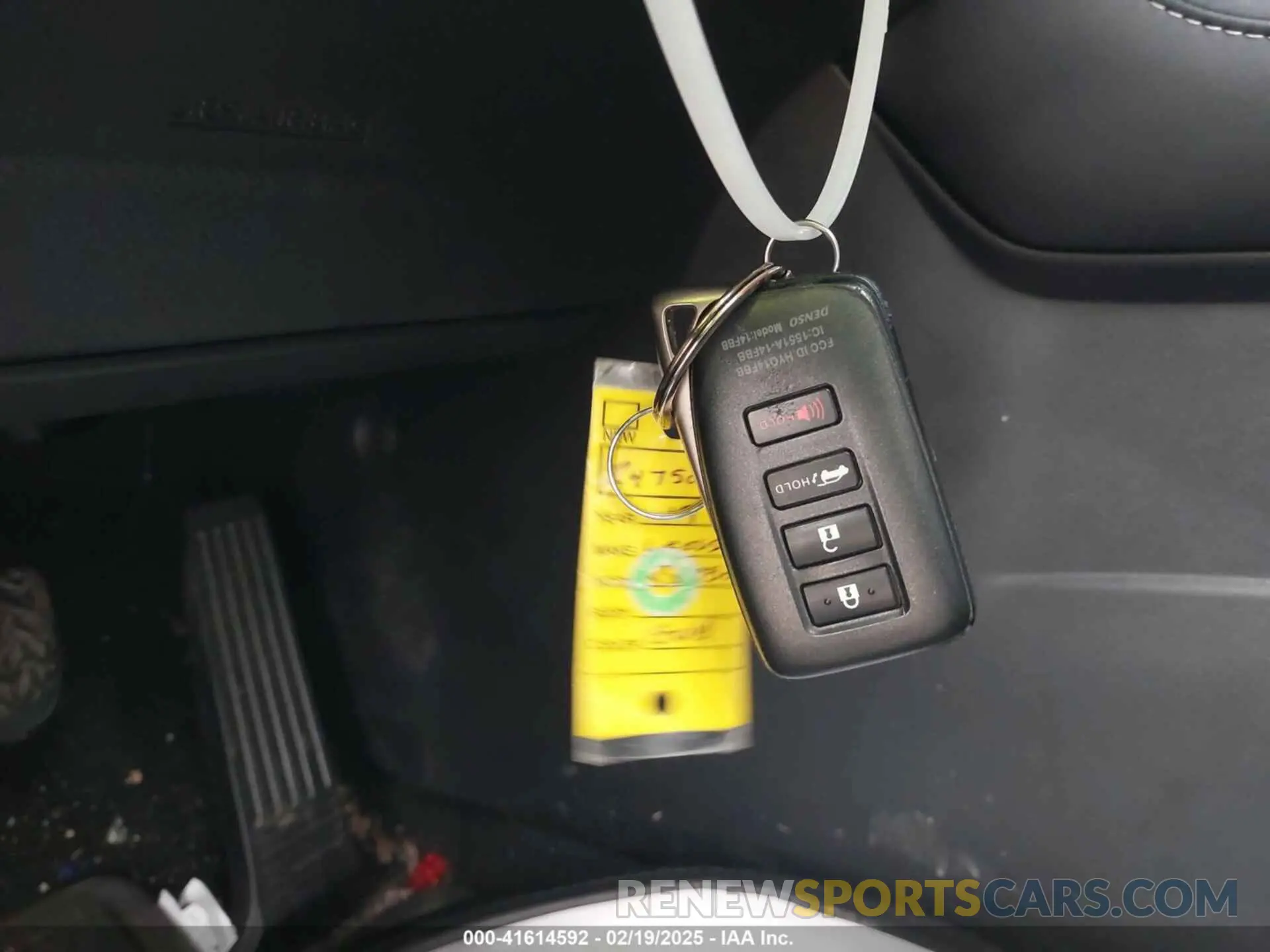 11 fotografías del automóvil dañado 2T2BZMCA0KC184967 LEXUS RX 350 2019