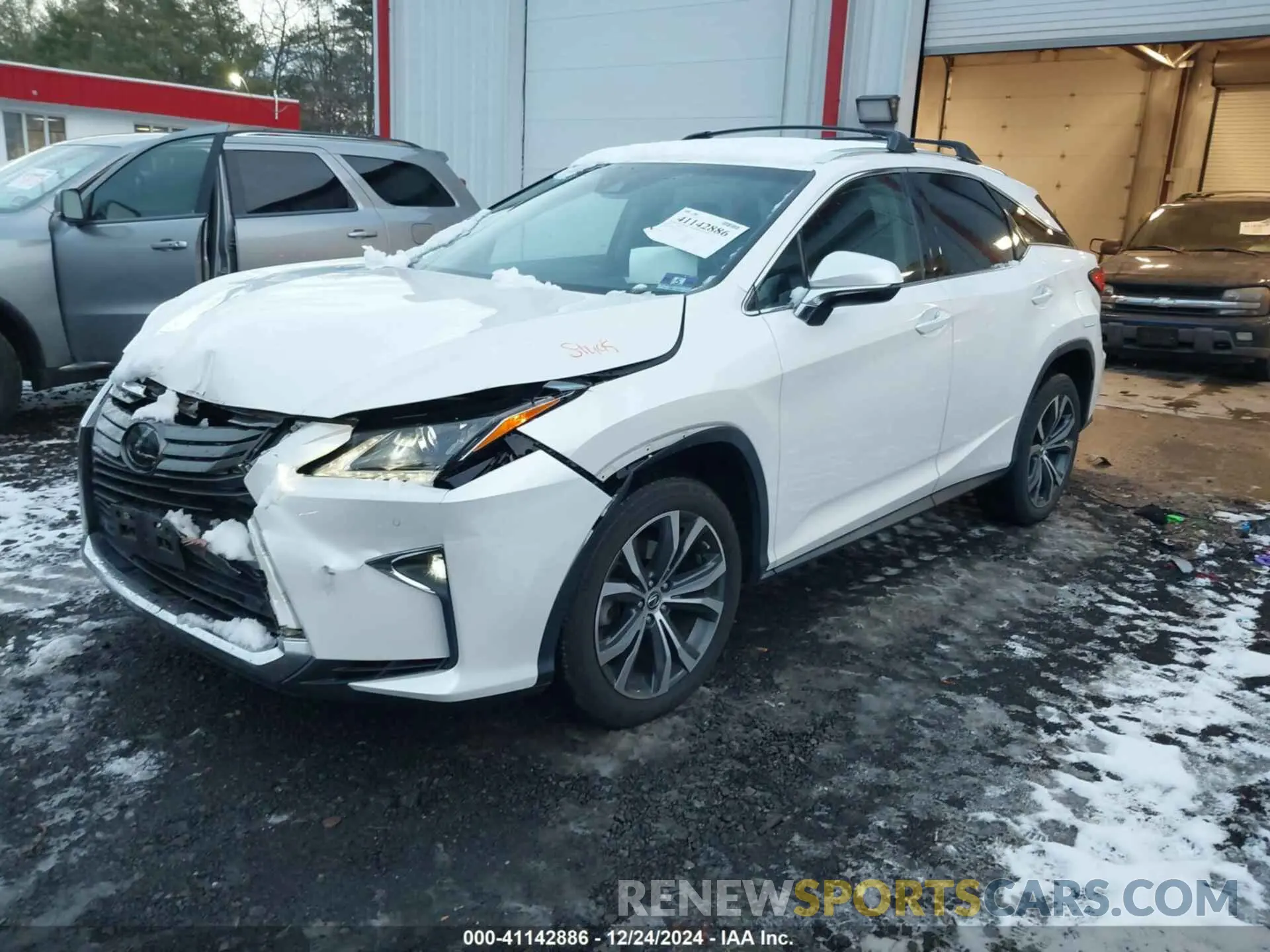 2 fotografías del automóvil dañado 2T2BZMCA1KC191684 LEXUS RX 350 2019