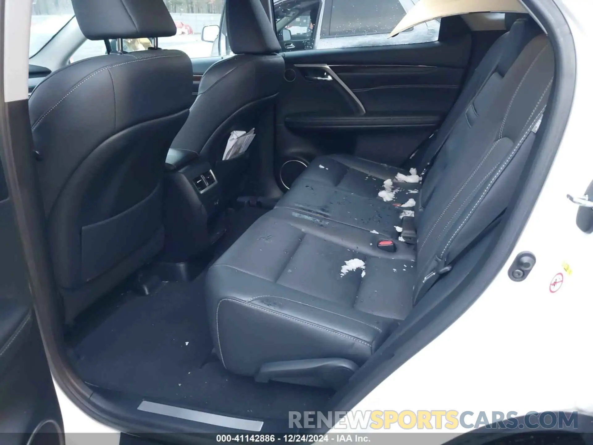 8 fotografías del automóvil dañado 2T2BZMCA1KC191684 LEXUS RX 350 2019