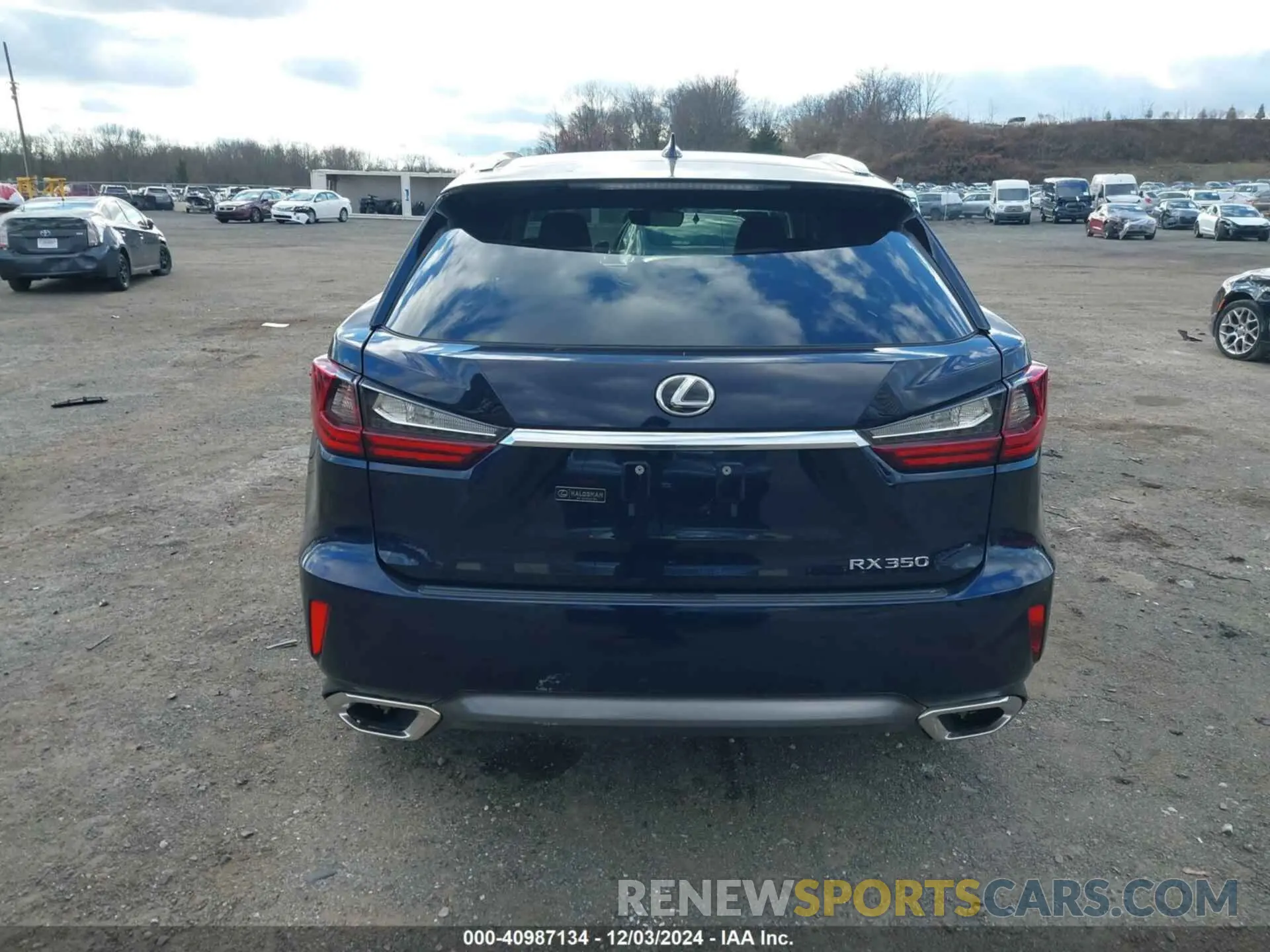 16 fotografías del automóvil dañado 2T2BZMCA1KC191930 LEXUS RX 350 2019