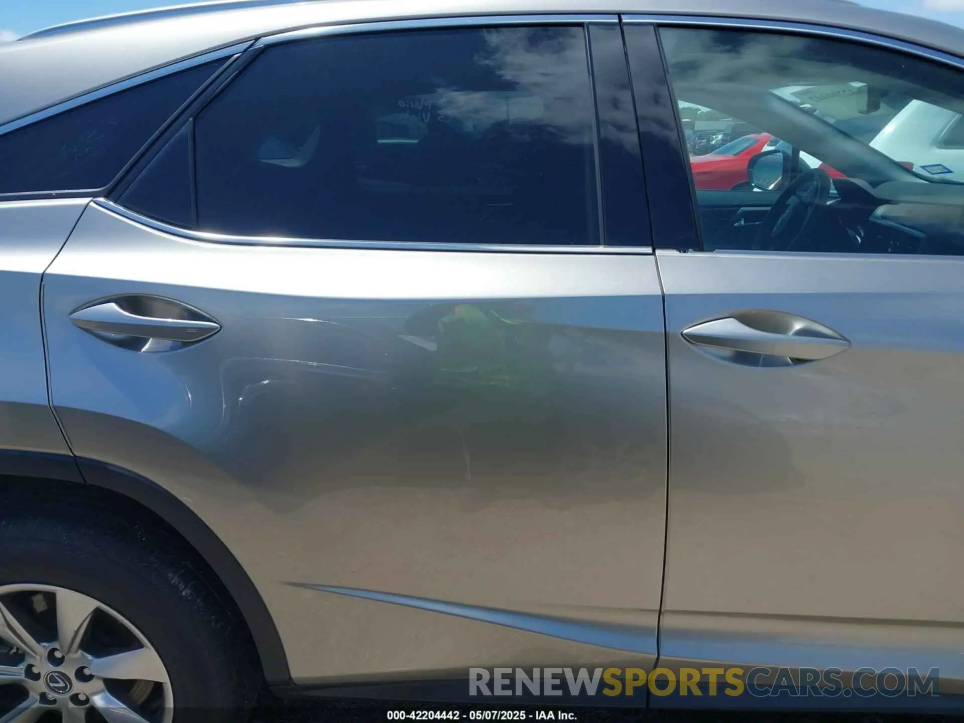 13 fotografías del automóvil dañado 2T2BZMCA1KC195203 LEXUS RX 350 2019