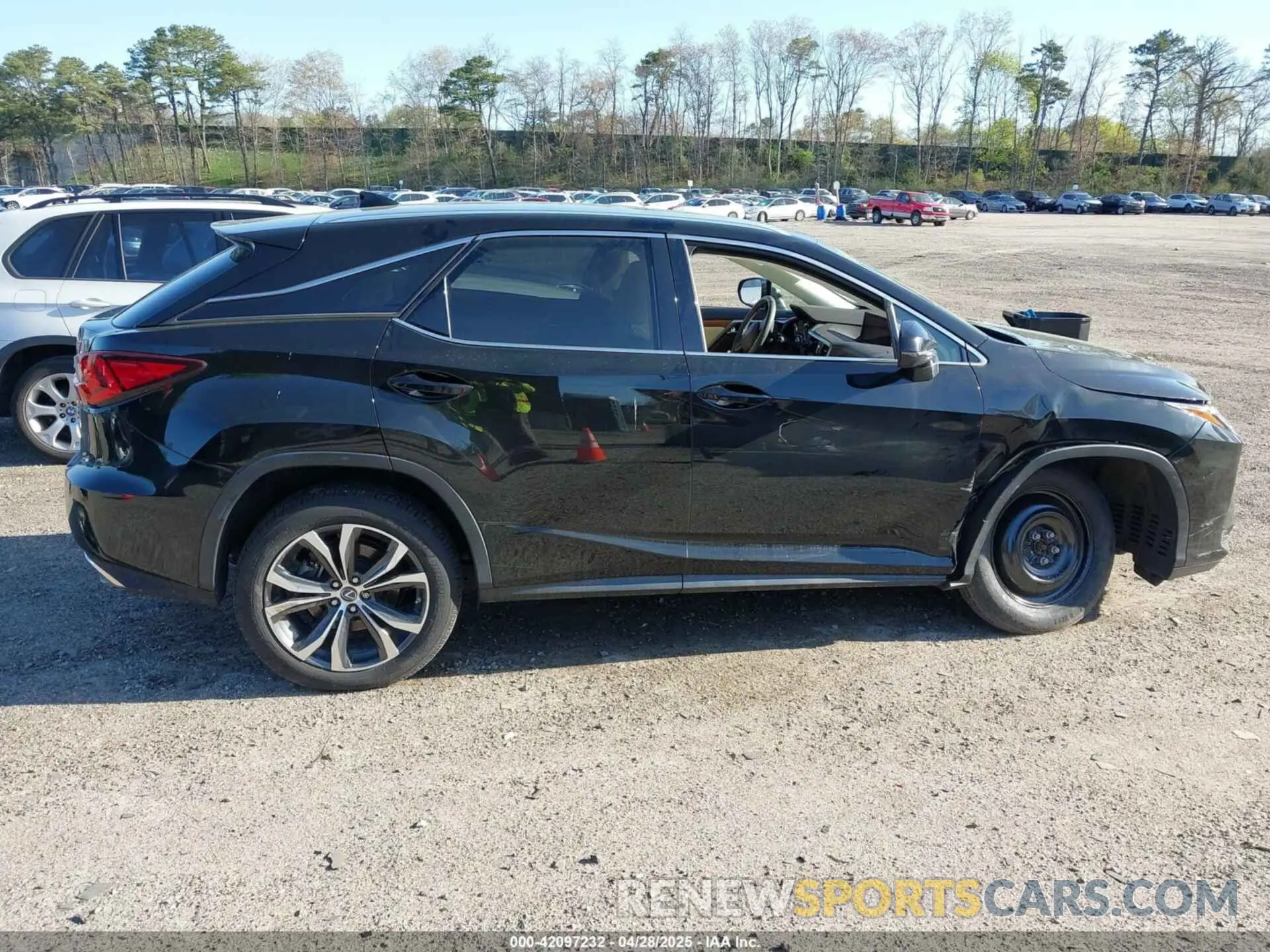 13 fotografías del automóvil dañado 2T2BZMCA3KC193615 LEXUS RX 350 2019