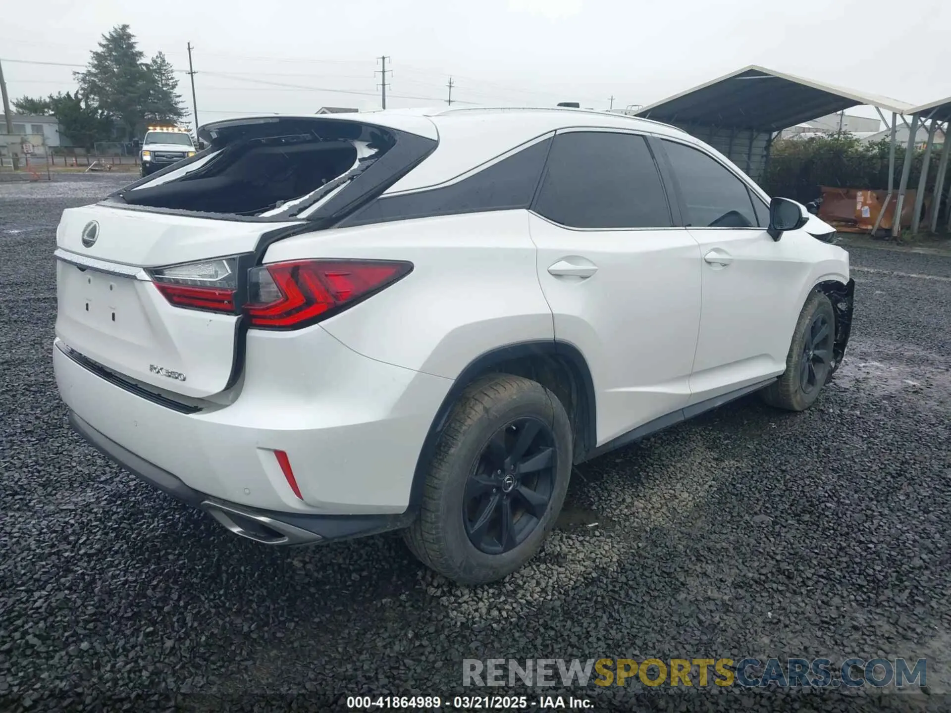 4 fotografías del automóvil dañado 2T2BZMCA6KC203781 LEXUS RX 350 2019