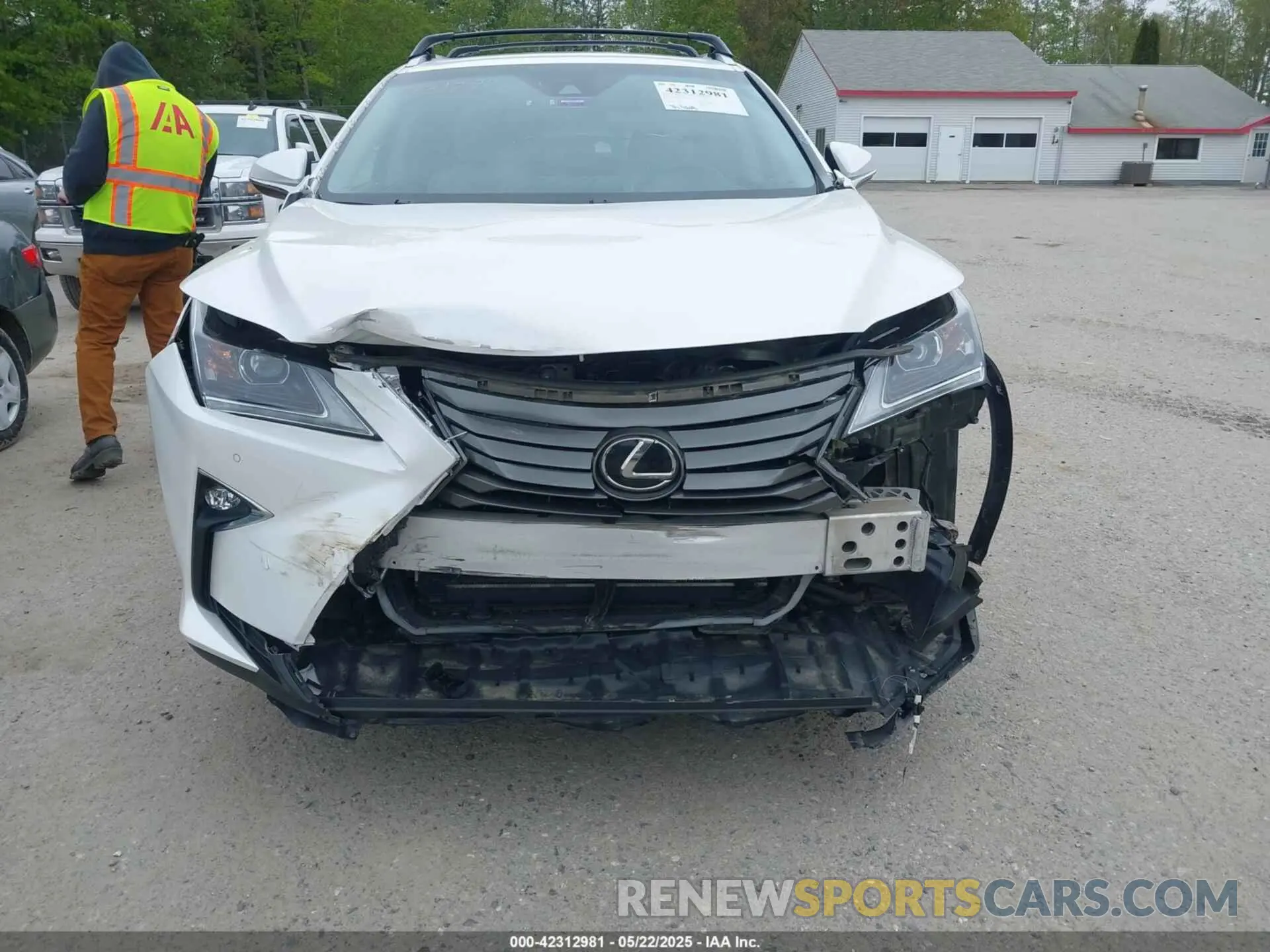 12 fotografías del automóvil dañado 2T2BZMCA7KC169897 LEXUS RX 350 2019