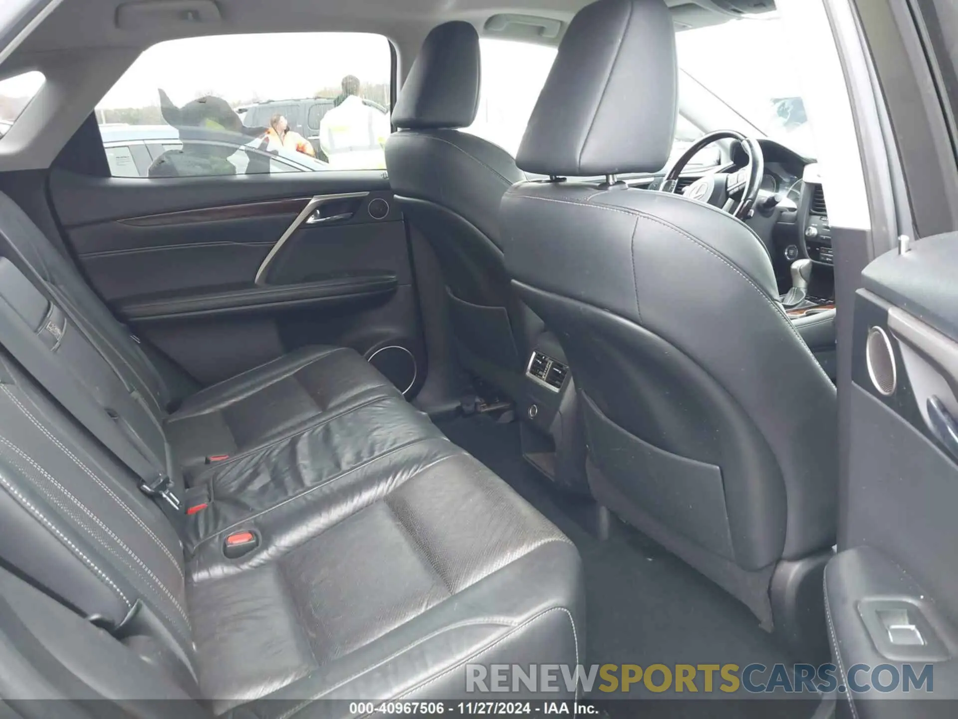 8 fotografías del automóvil dañado 2T2BZMCA7KC172167 LEXUS RX 350 2019