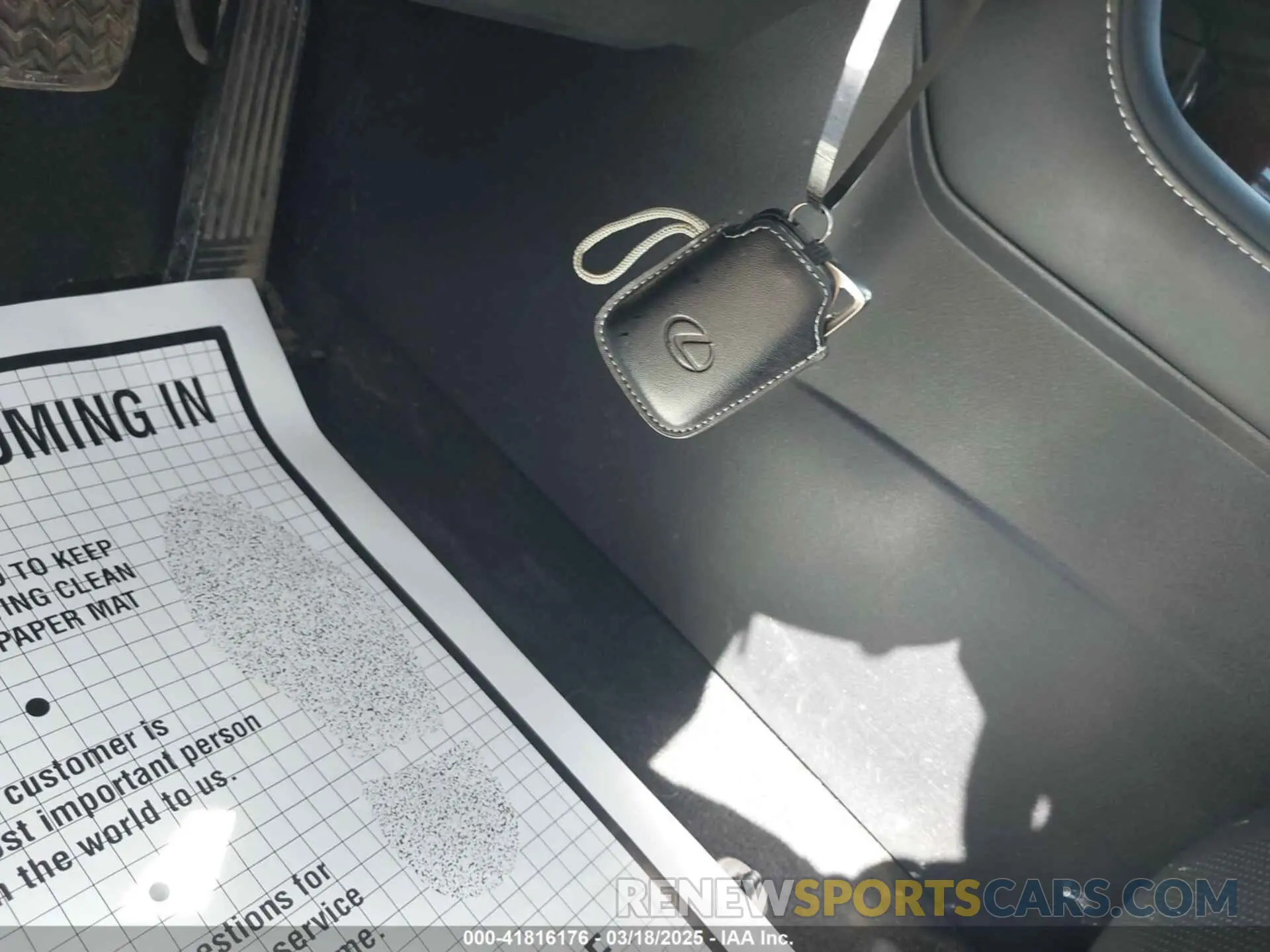 11 fotografías del automóvil dañado 2T2BZMCA7KC175473 LEXUS RX 350 2019