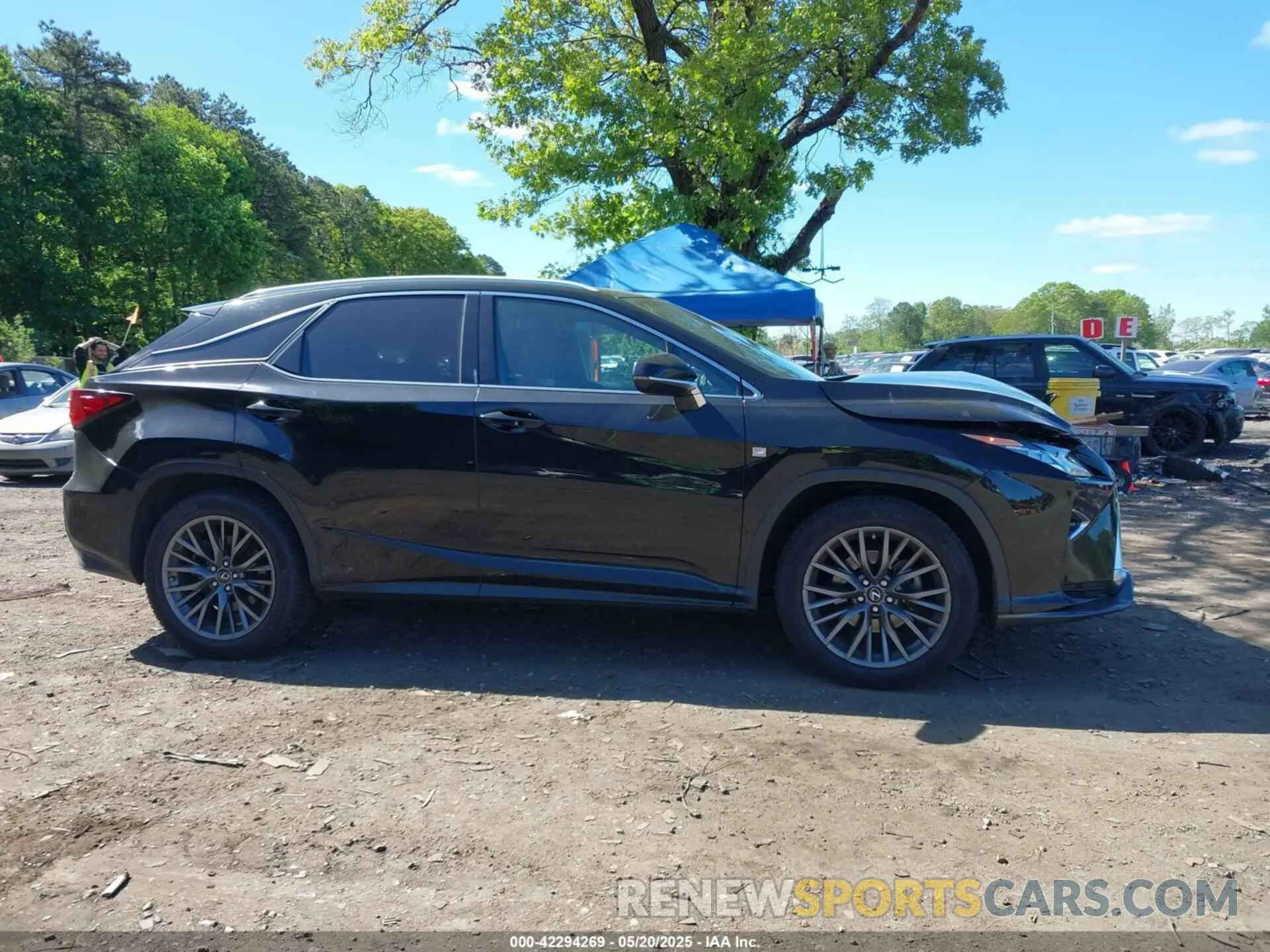 13 fotografías del automóvil dañado 2T2BZMCA8KC211025 LEXUS RX 350 2019