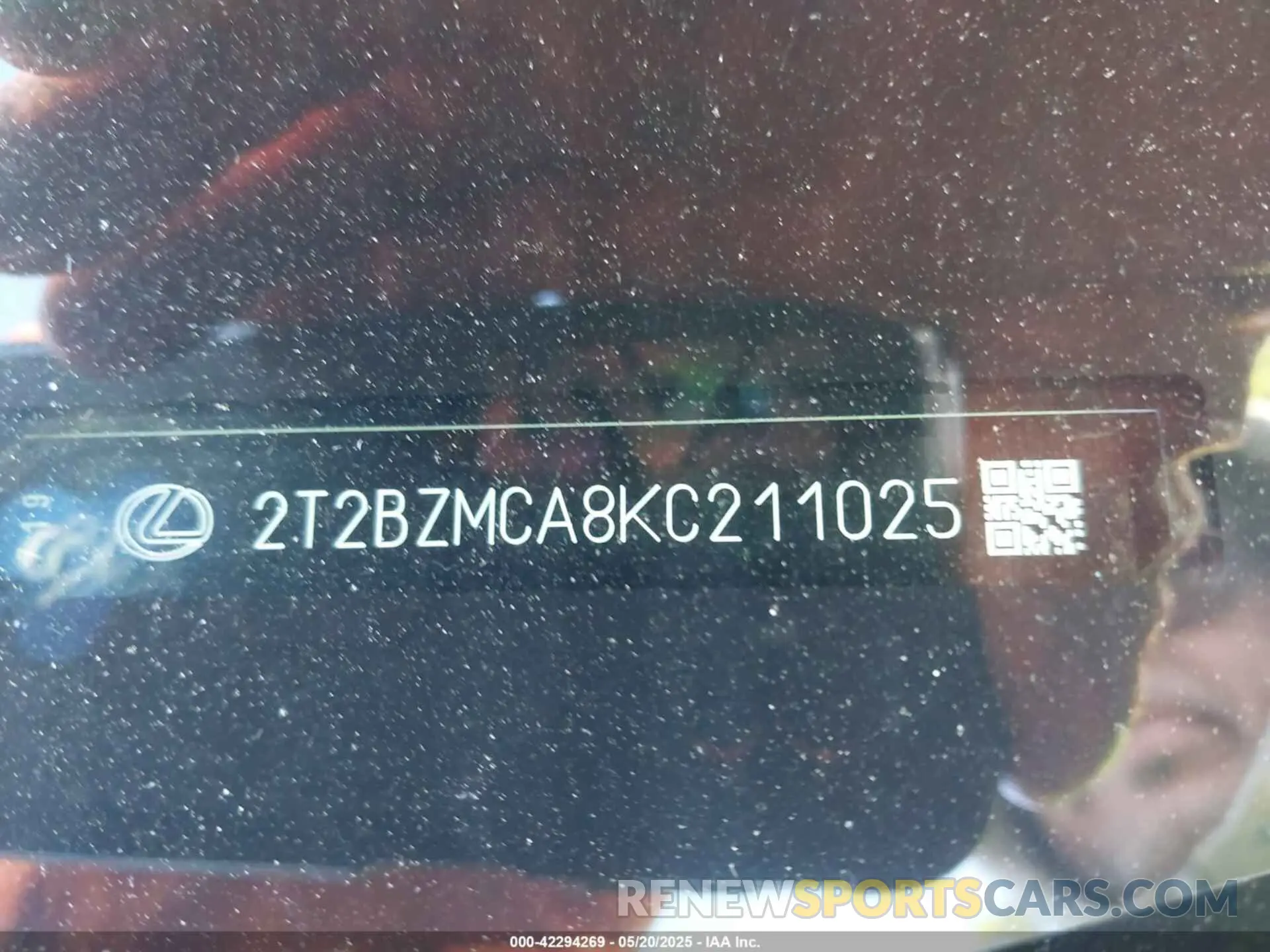 17 fotografías del automóvil dañado 2T2BZMCA8KC211025 LEXUS RX 350 2019