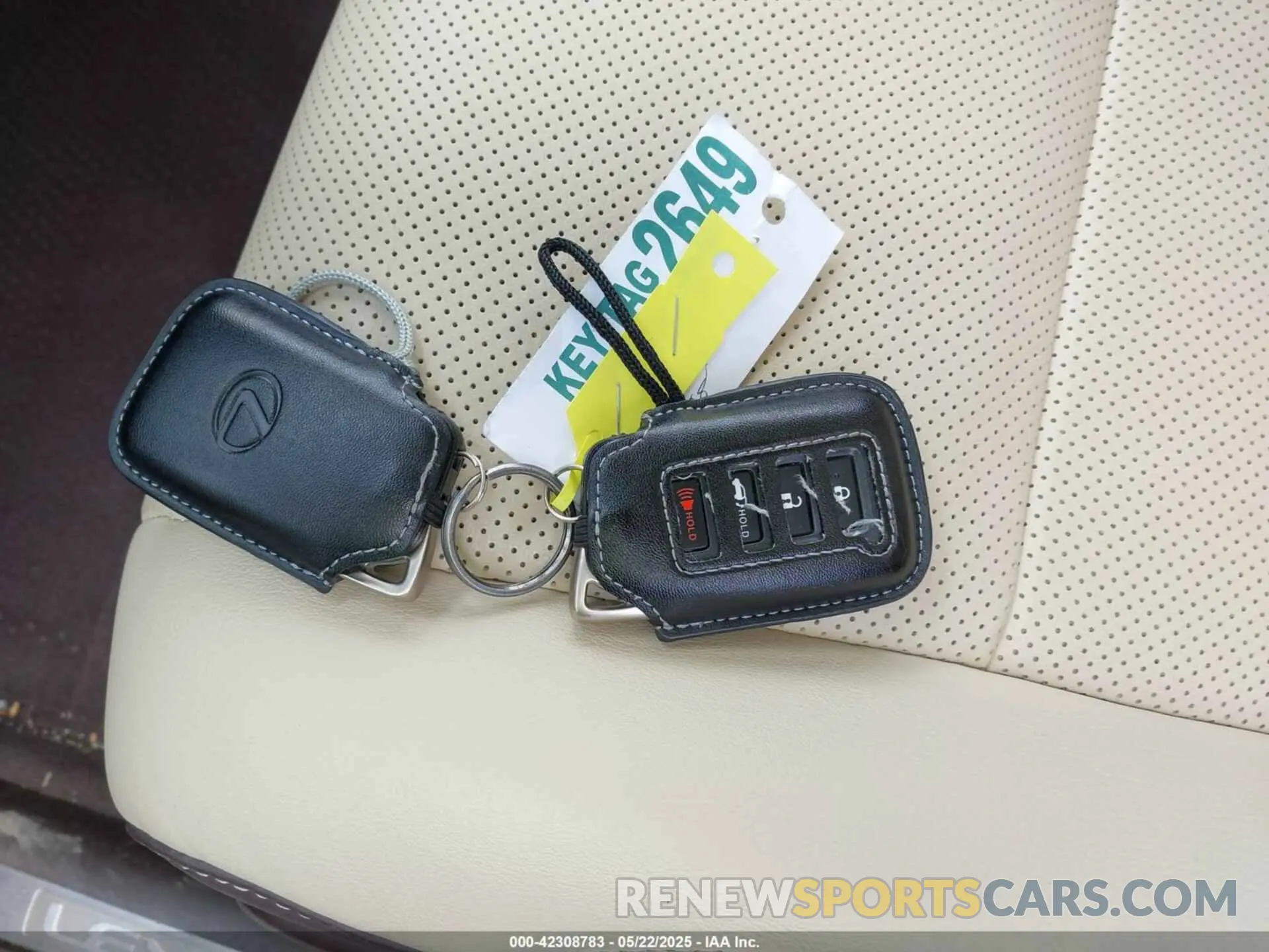 11 fotografías del automóvil dañado 2T2BZMCAXKC185818 LEXUS RX 350 2019