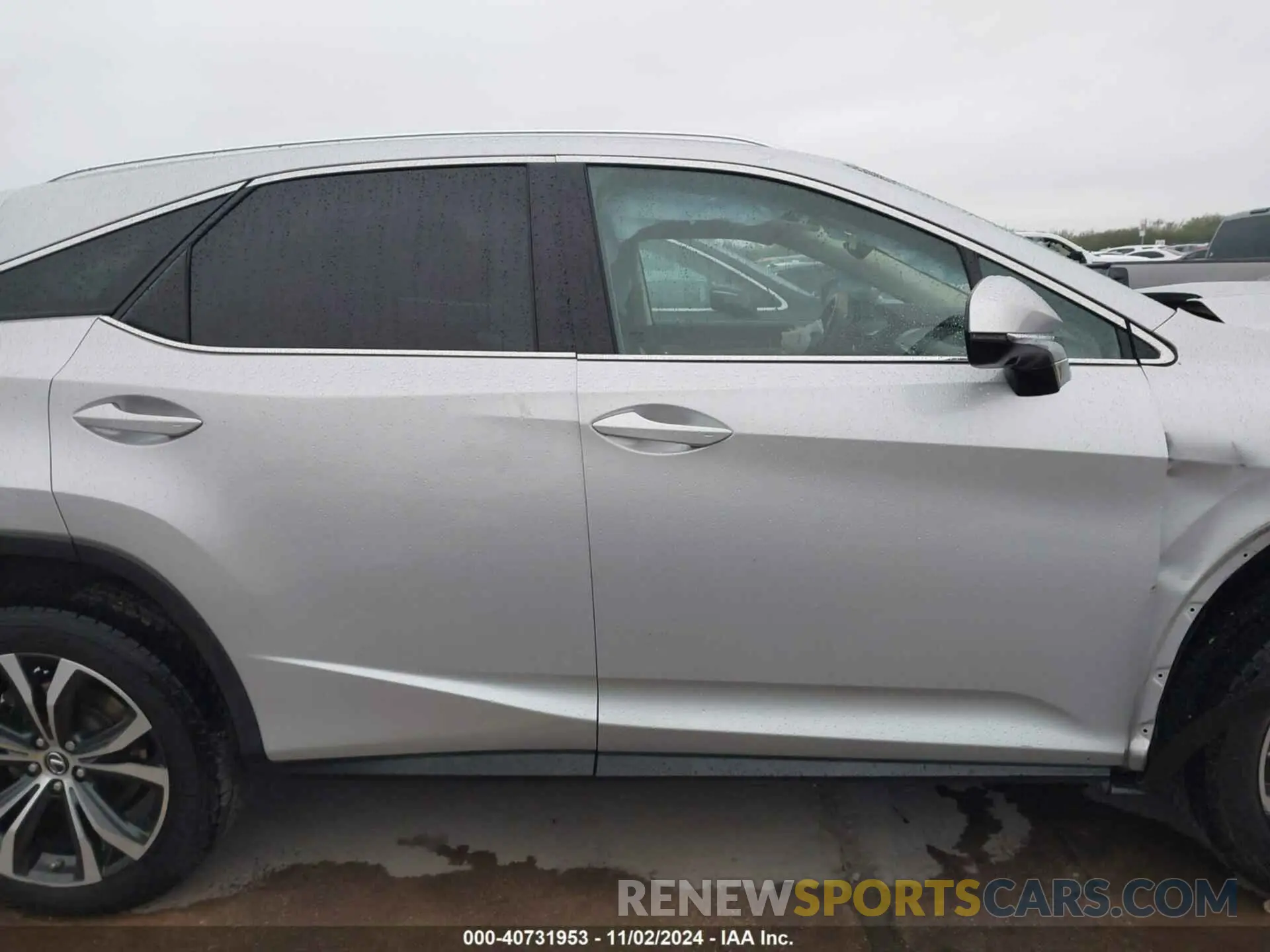 14 fotografías del automóvil dañado 2T2ZZMCA1KC127319 LEXUS RX 350 2019