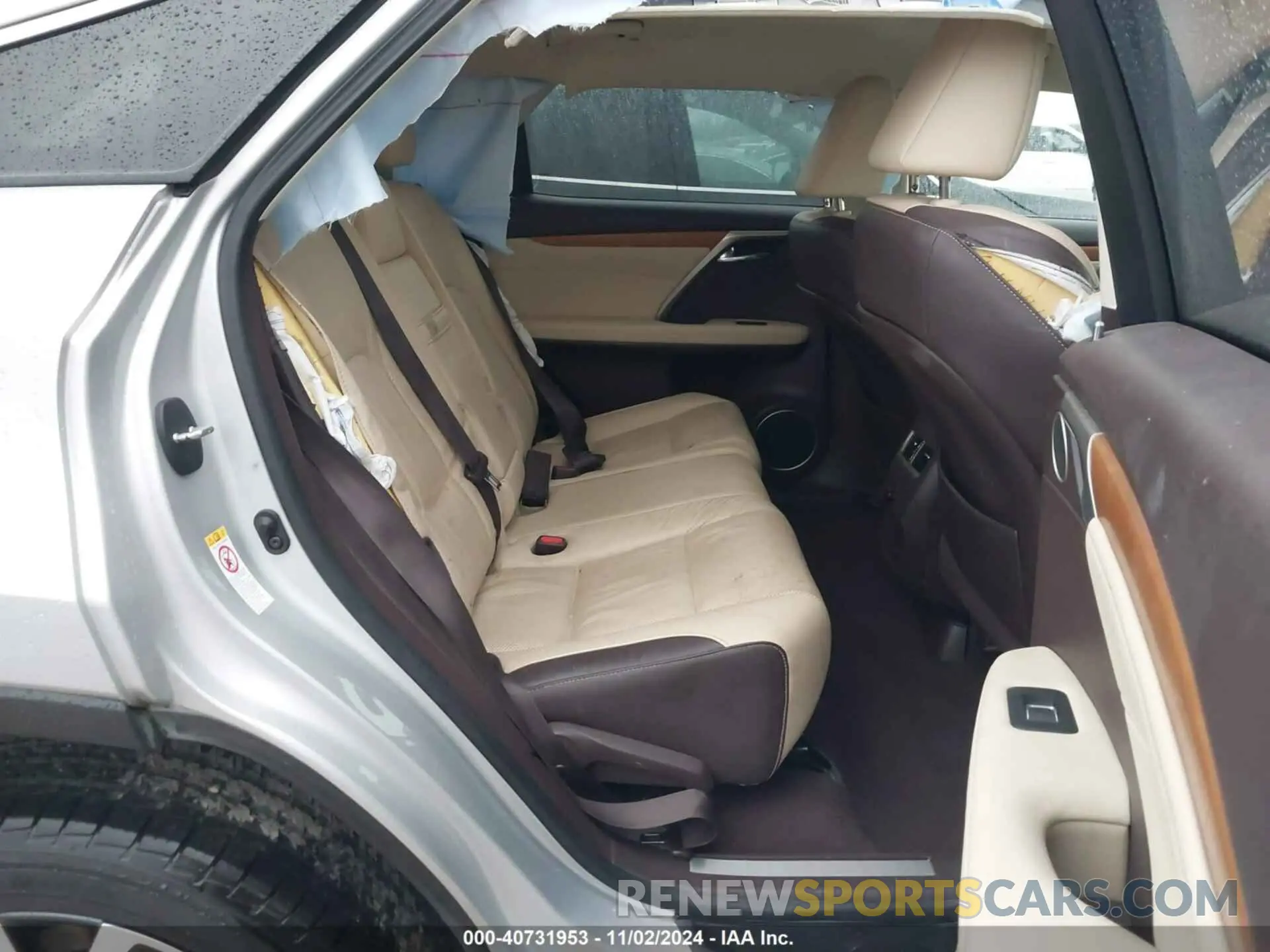 8 fotografías del automóvil dañado 2T2ZZMCA1KC127319 LEXUS RX 350 2019