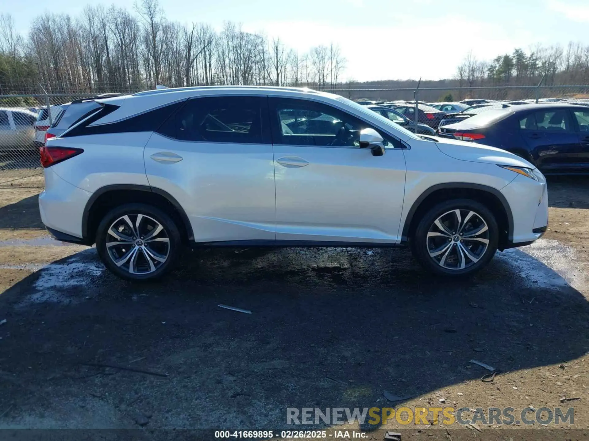 13 fotografías del automóvil dañado 2T2ZZMCA4KC148388 LEXUS RX 350 2019