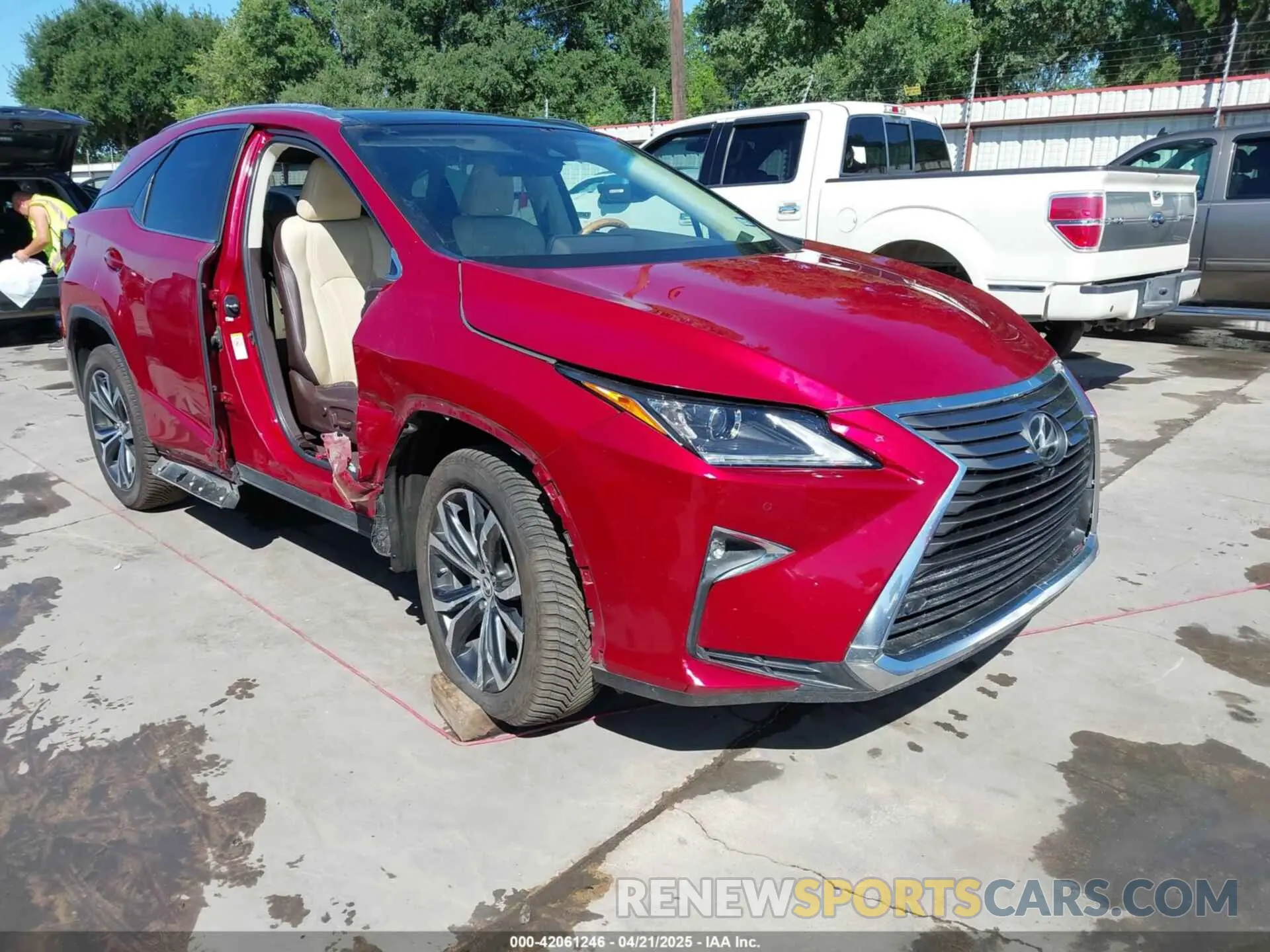 1 fotografías del automóvil dañado 2T2ZZMCA5KC120521 LEXUS RX 350 2019