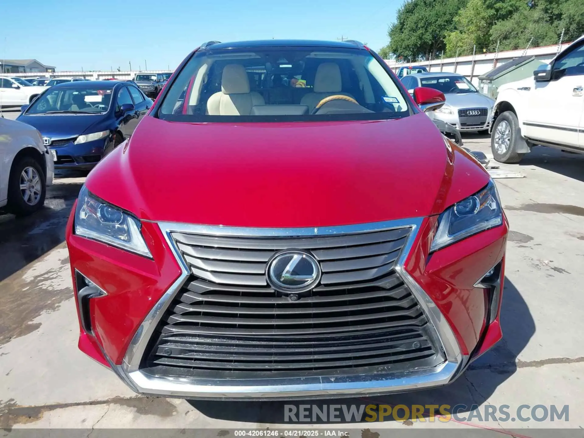 13 fotografías del automóvil dañado 2T2ZZMCA5KC120521 LEXUS RX 350 2019