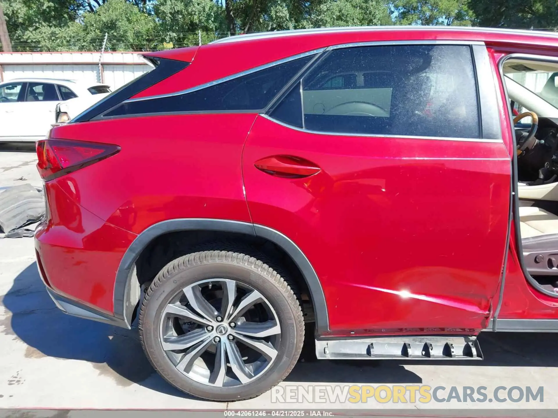 18 fotografías del automóvil dañado 2T2ZZMCA5KC120521 LEXUS RX 350 2019