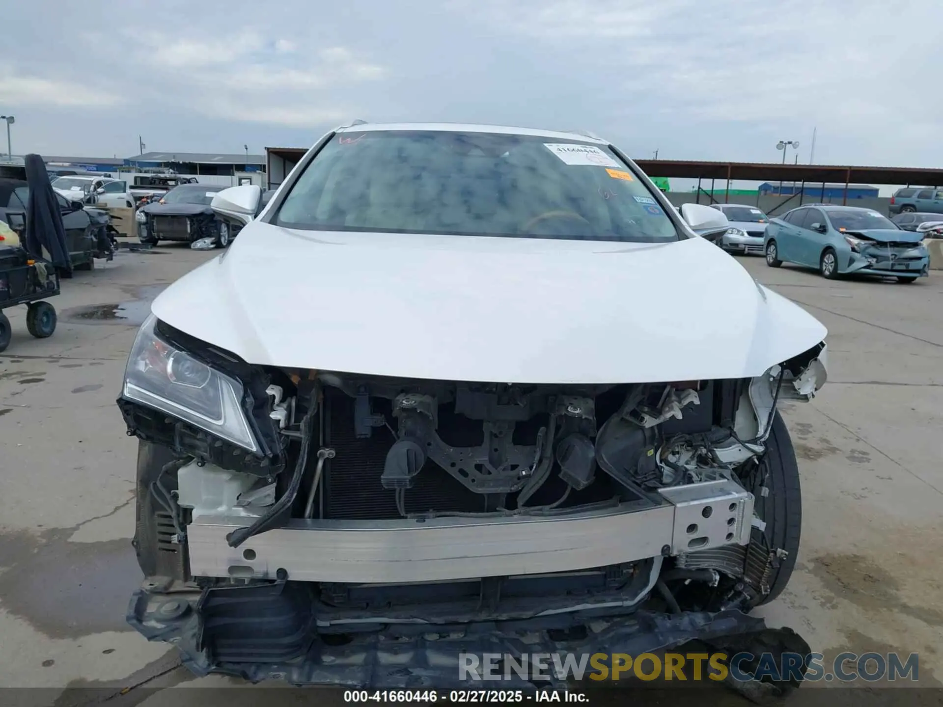 13 fotografías del automóvil dañado 2T2ZZMCA5KC127565 LEXUS RX 350 2019