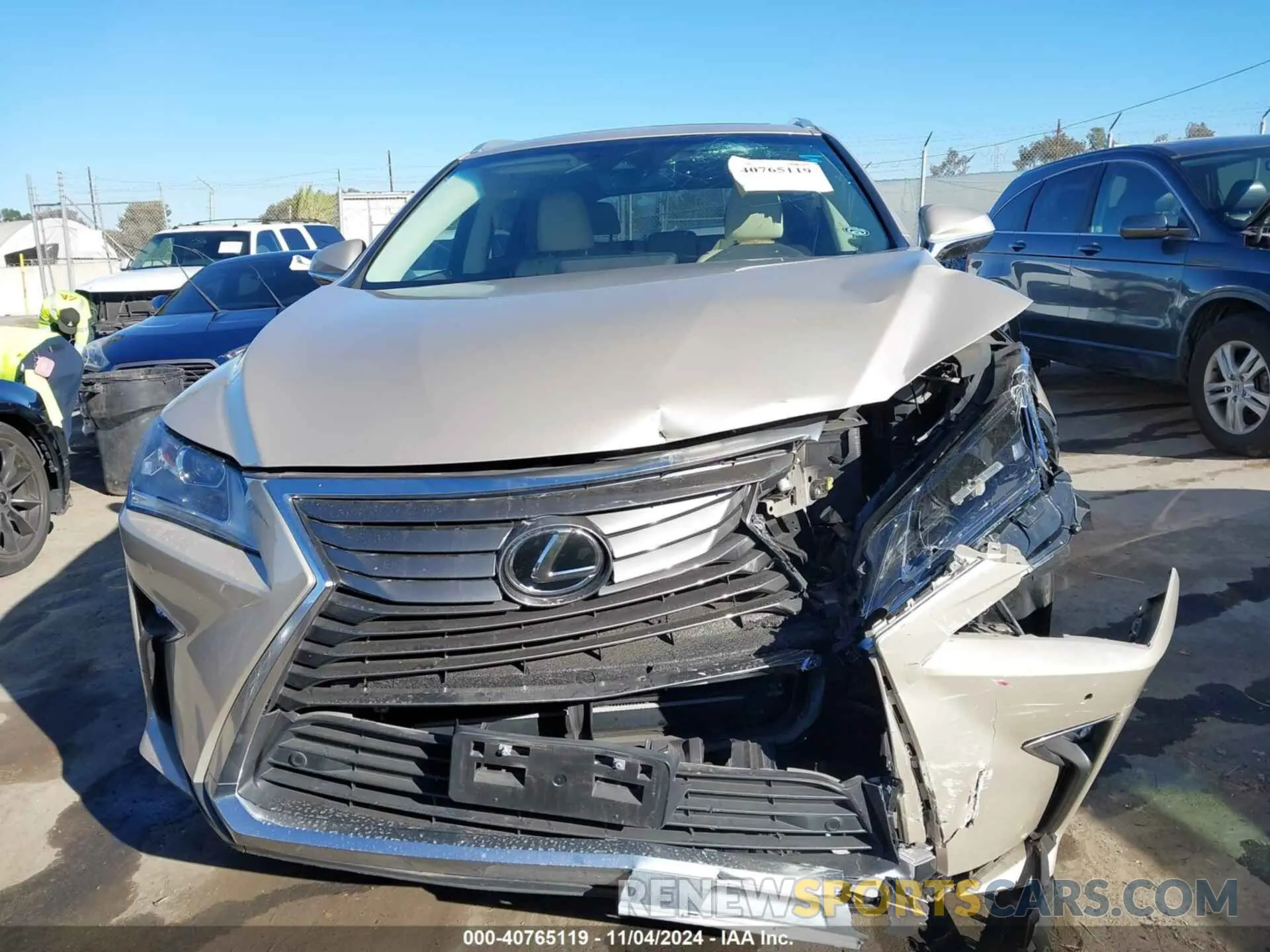 12 fotografías del automóvil dañado 2T2ZZMCA6KC117921 LEXUS RX 350 2019