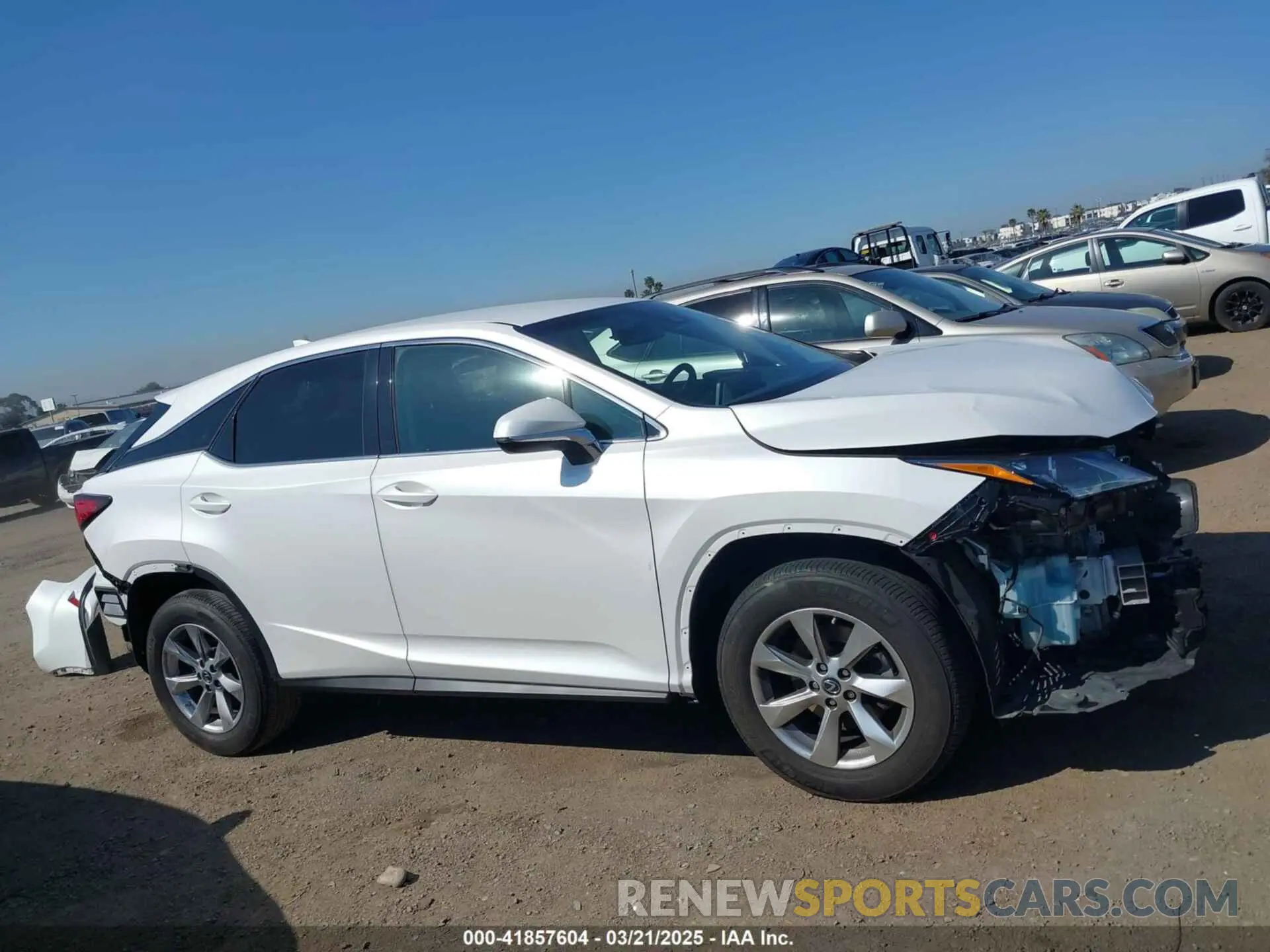 14 fotografías del automóvil dañado 2T2ZZMCA6KC133598 LEXUS RX 350 2019