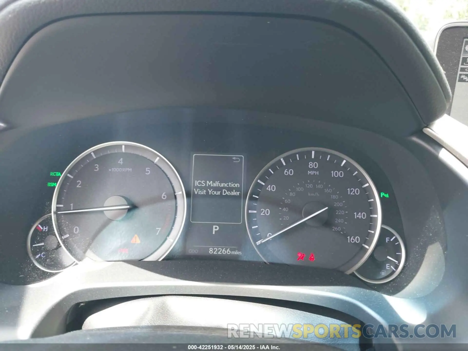 7 fotografías del automóvil dañado 2T2ZZMCA6KC135111 LEXUS RX 350 2019