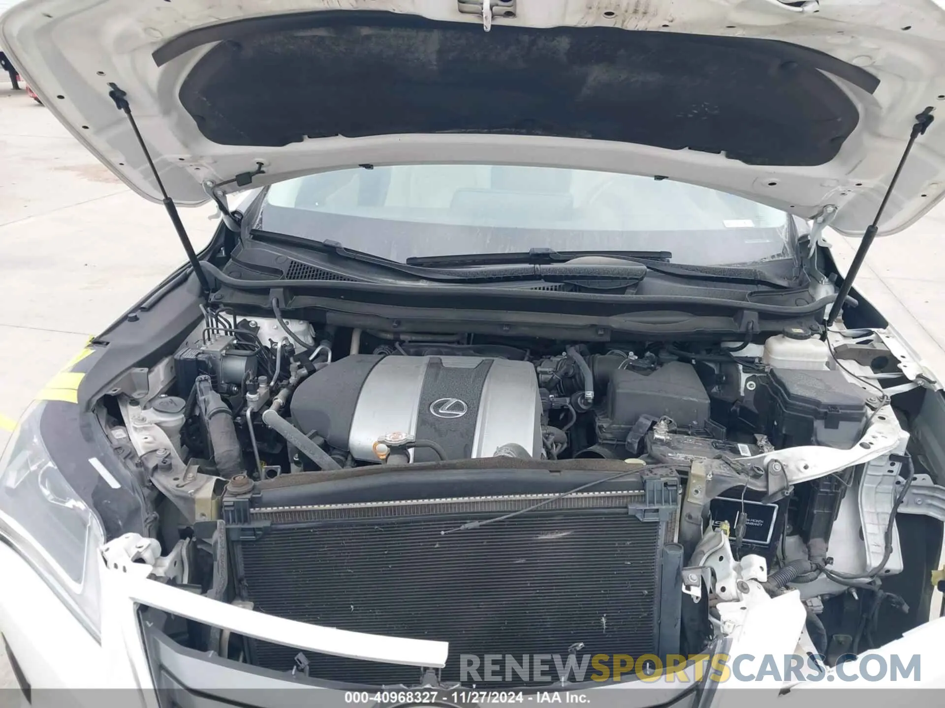 10 fotografías del automóvil dañado 2T2ZZMCA7KC125901 LEXUS RX 350 2019