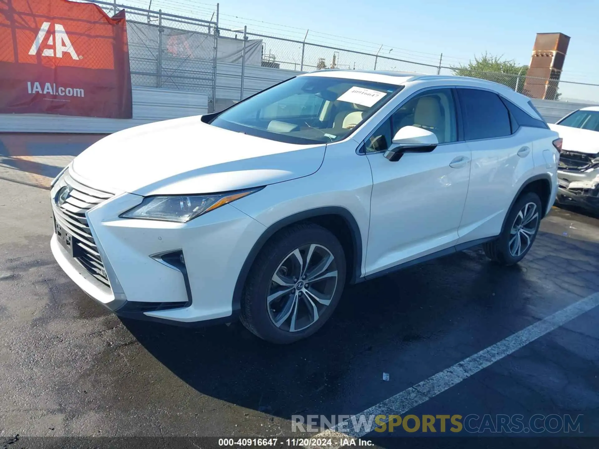 2 fotografías del automóvil dañado 2T2ZZMCA8KC133294 LEXUS RX 350 2019