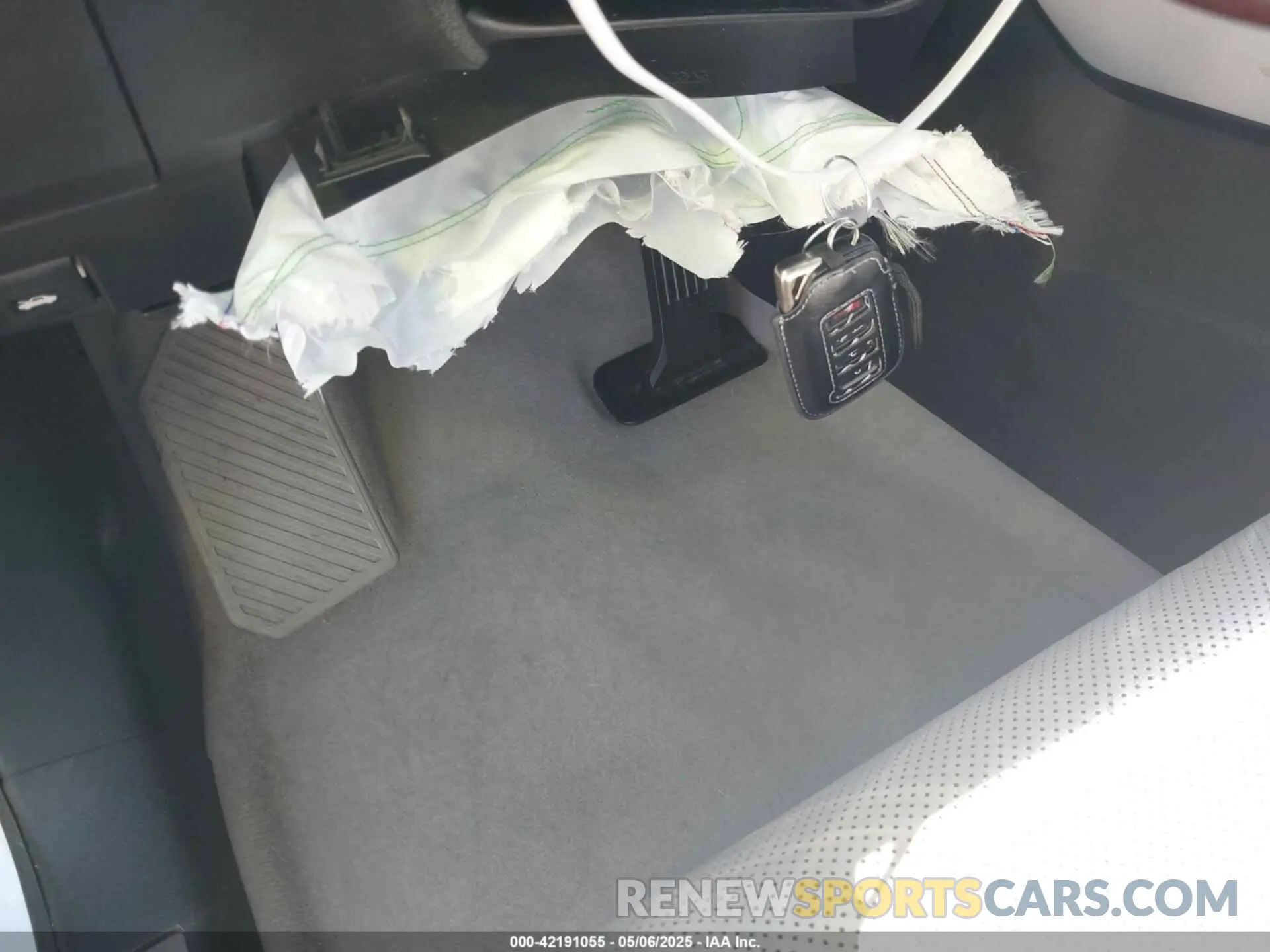 11 fotografías del automóvil dañado 2T2ZZMCA9KC130775 LEXUS RX 350 2019
