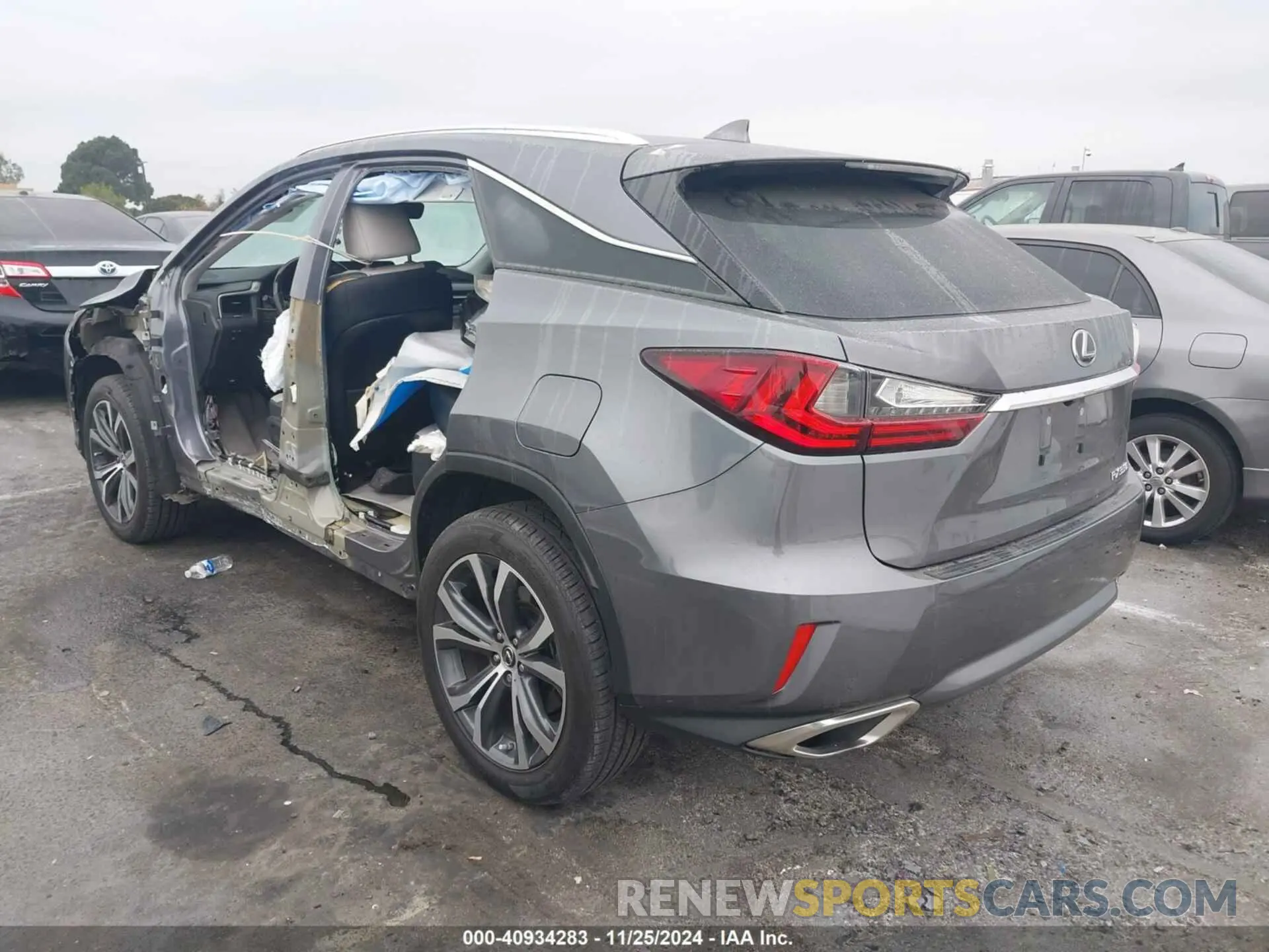 3 fotografías del automóvil dañado 2T2ZZMCA9KC130873 LEXUS RX 350 2019