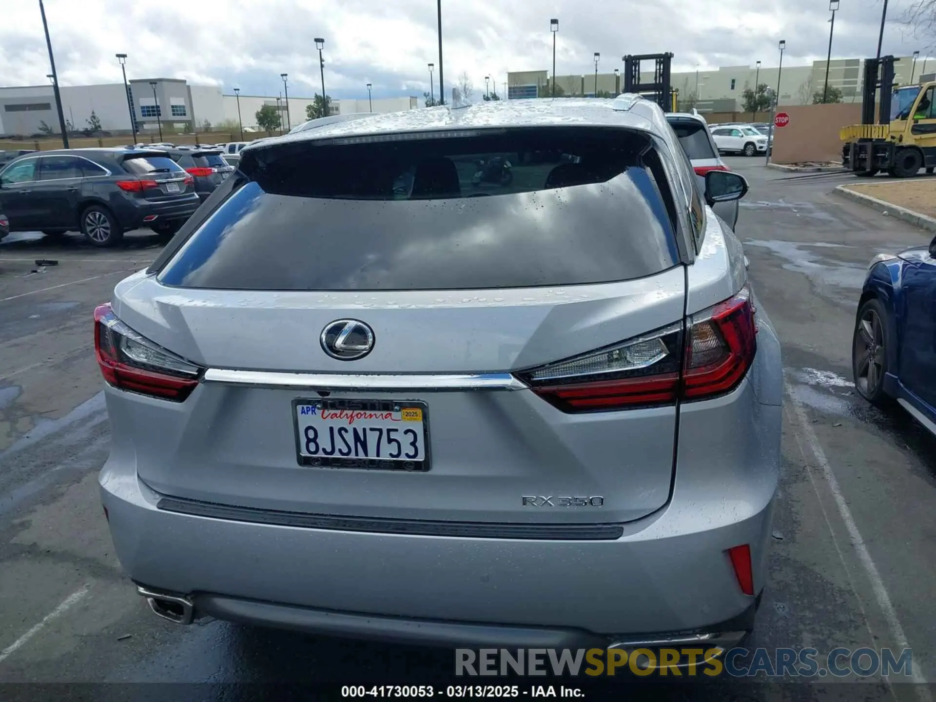 17 fotografías del automóvil dañado 2T2ZZMCAXKC138089 LEXUS RX 350 2019