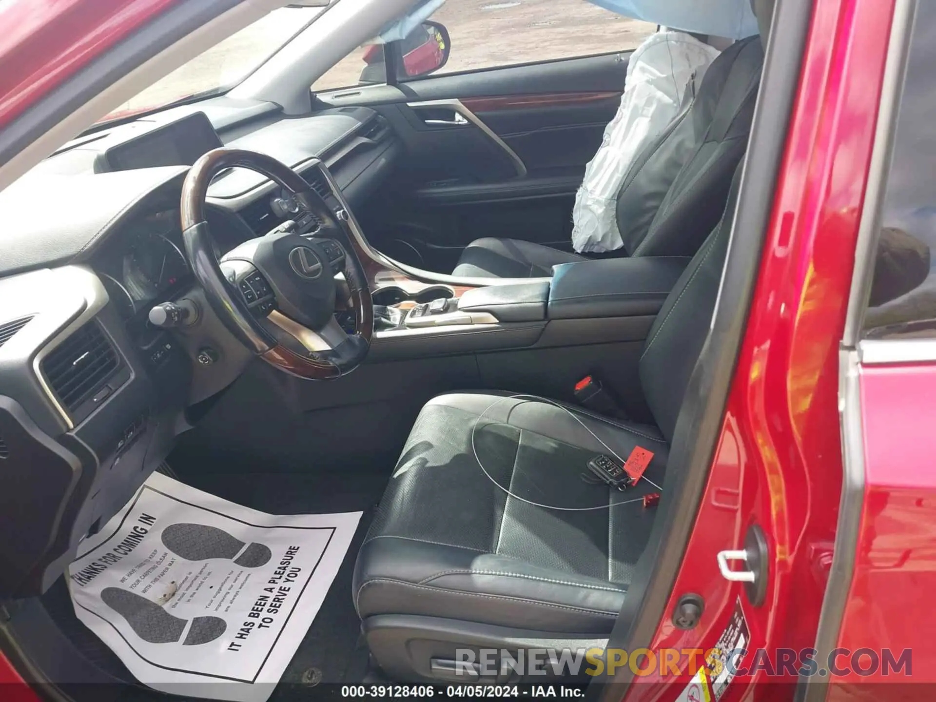 5 fotografías del automóvil dañado JTJBZMCA5K2039617 LEXUS RX 350 2019