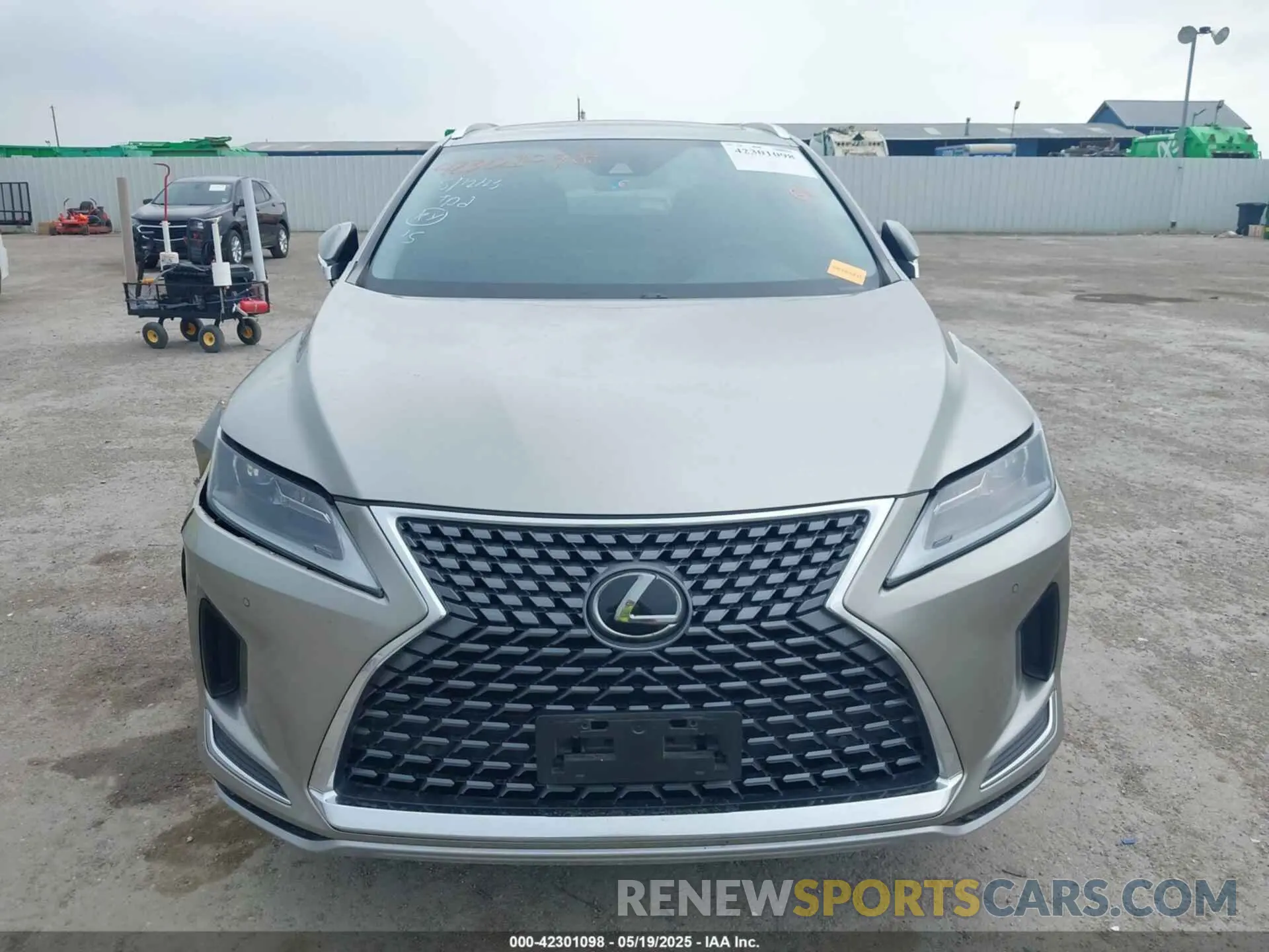 12 fotografías del automóvil dañado 2T2HZMAA0LC159629 LEXUS RX 350 2020