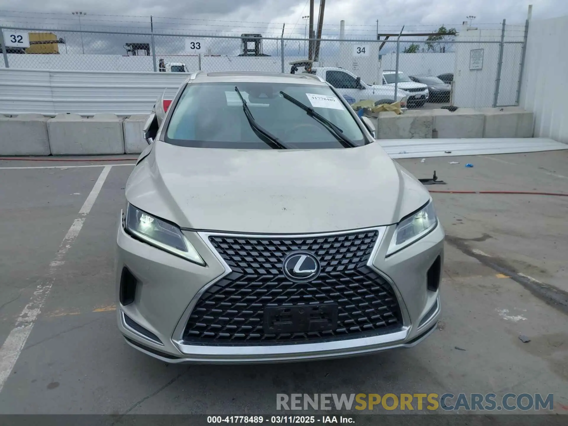 12 fotografías del automóvil dañado 2T2HZMAA0LC166189 LEXUS RX 350 2020