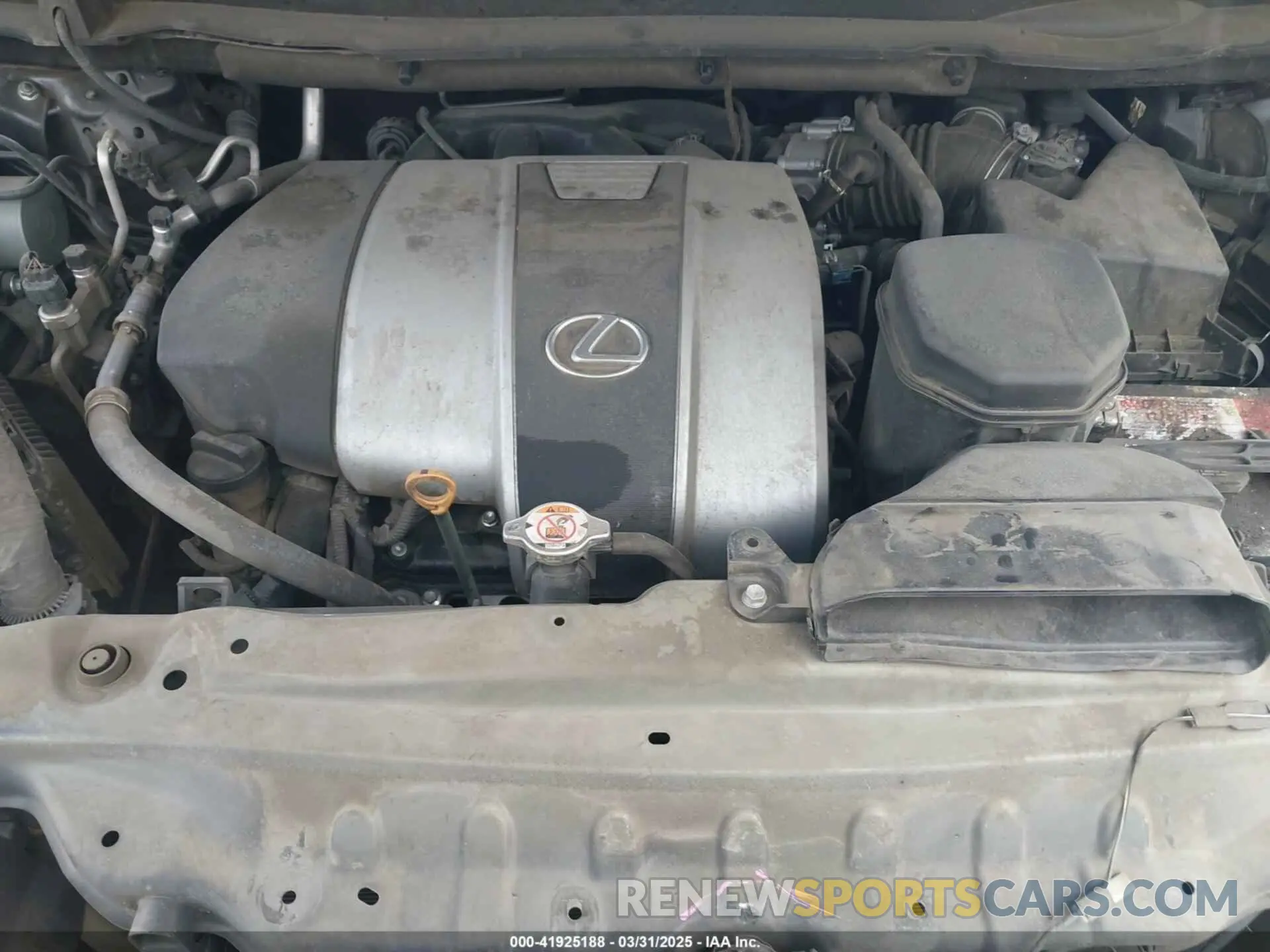 10 fotografías del automóvil dañado 2T2HZMAA3LC153100 LEXUS RX 350 2020