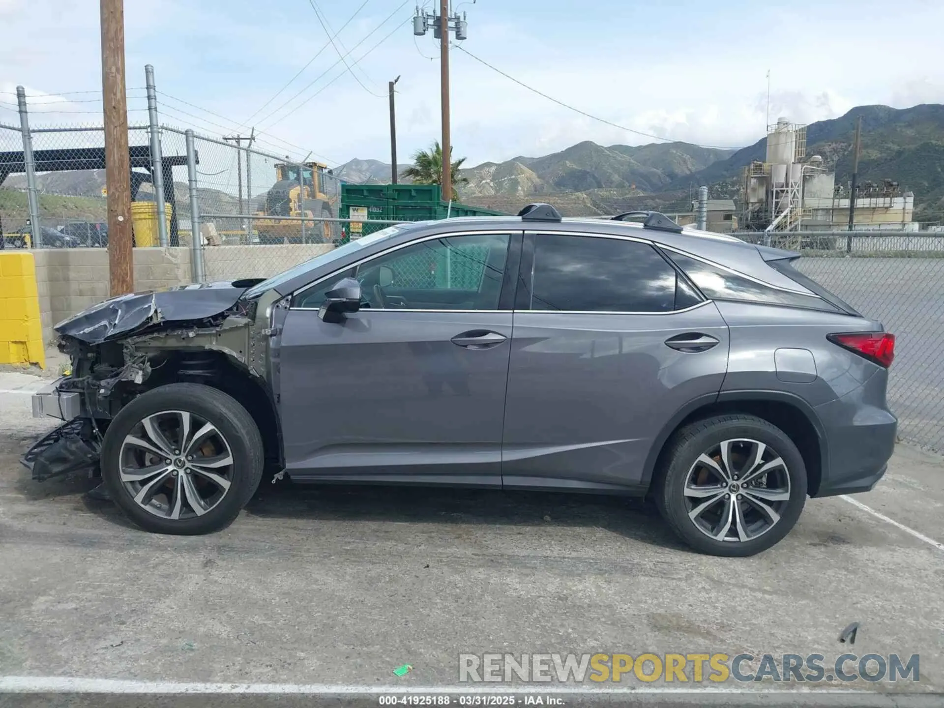 14 fotografías del automóvil dañado 2T2HZMAA3LC153100 LEXUS RX 350 2020
