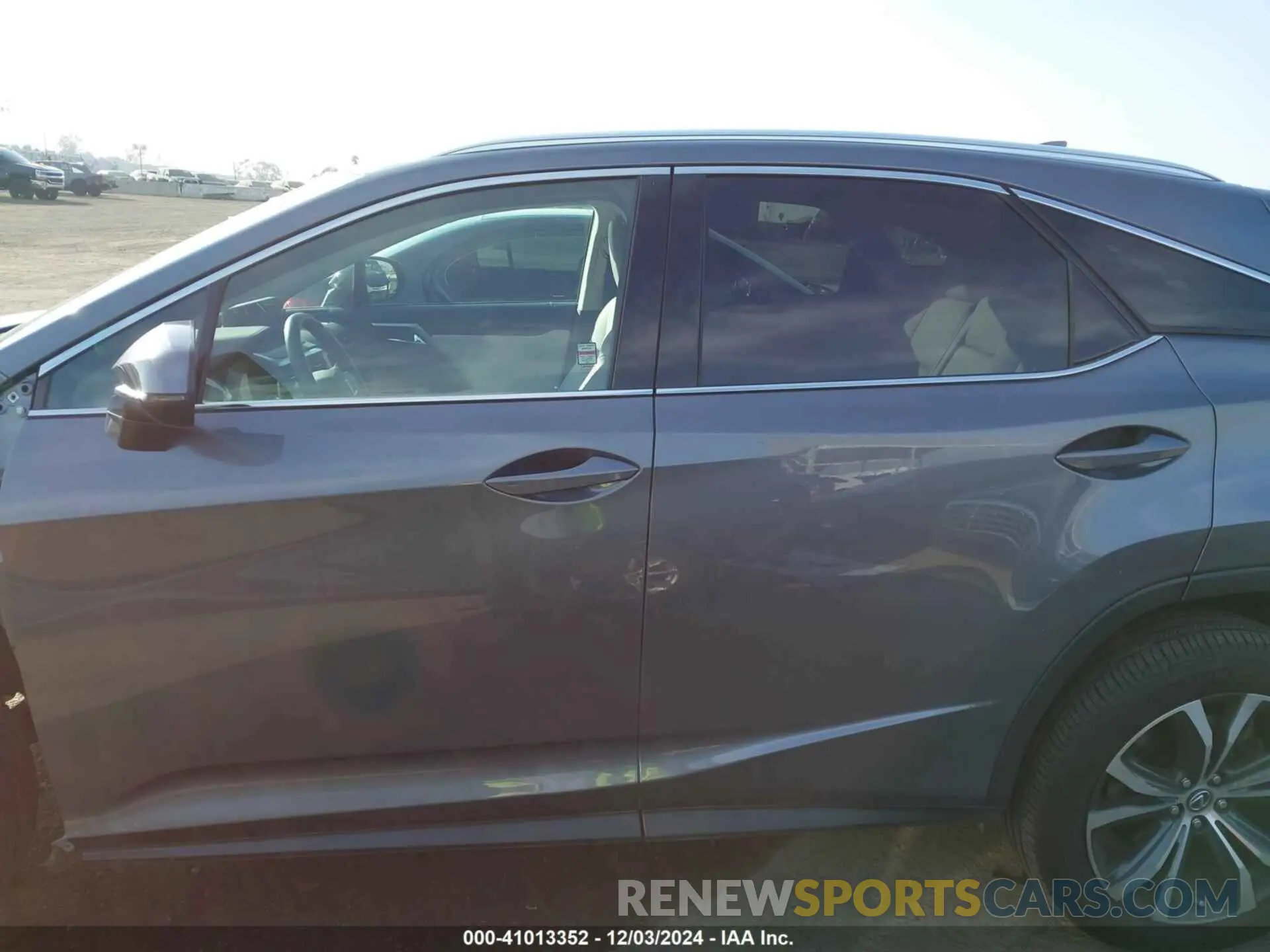 15 fotografías del automóvil dañado 2T2HZMAA4LC155826 LEXUS RX 350 2020