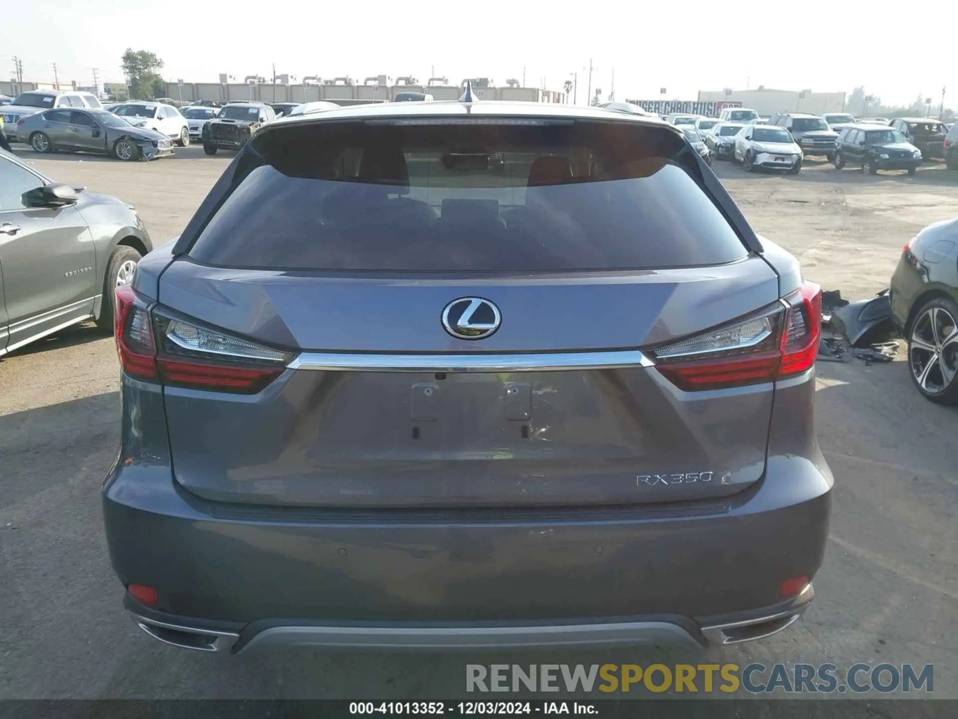 17 fotografías del automóvil dañado 2T2HZMAA4LC155826 LEXUS RX 350 2020