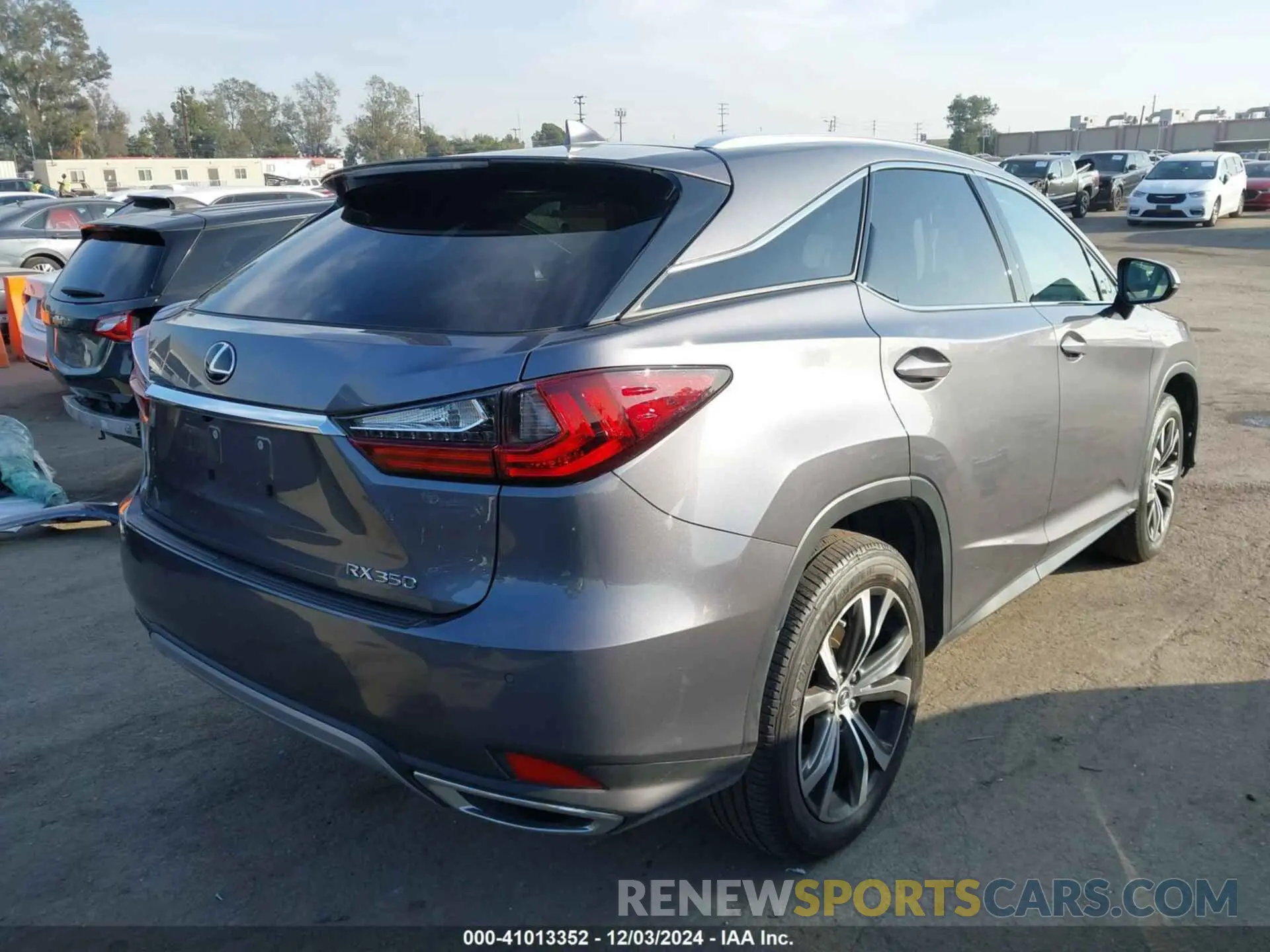 4 fotografías del automóvil dañado 2T2HZMAA4LC155826 LEXUS RX 350 2020