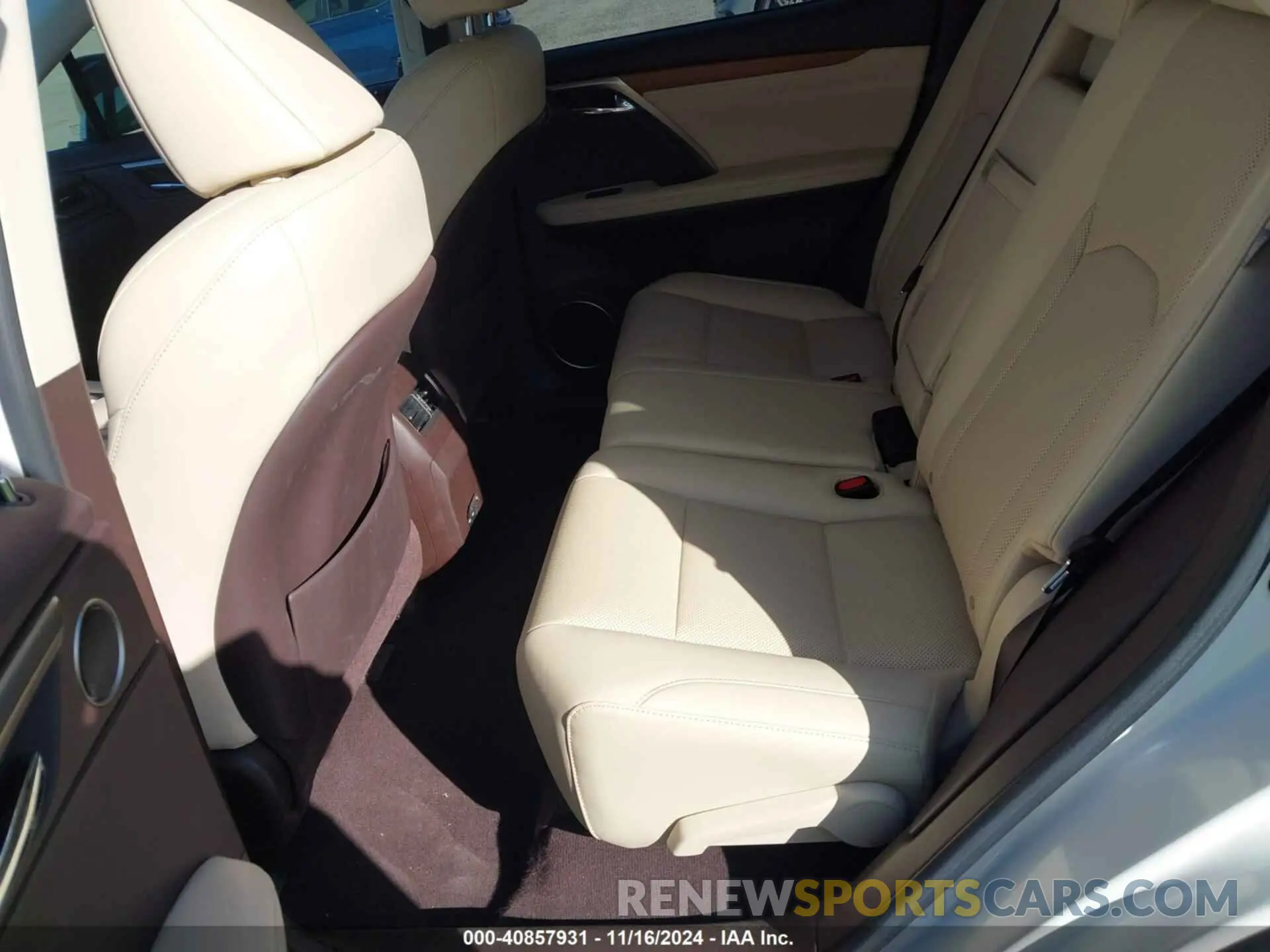 7 fotografías del automóvil dañado 2T2HZMAA4LC170598 LEXUS RX 350 2020