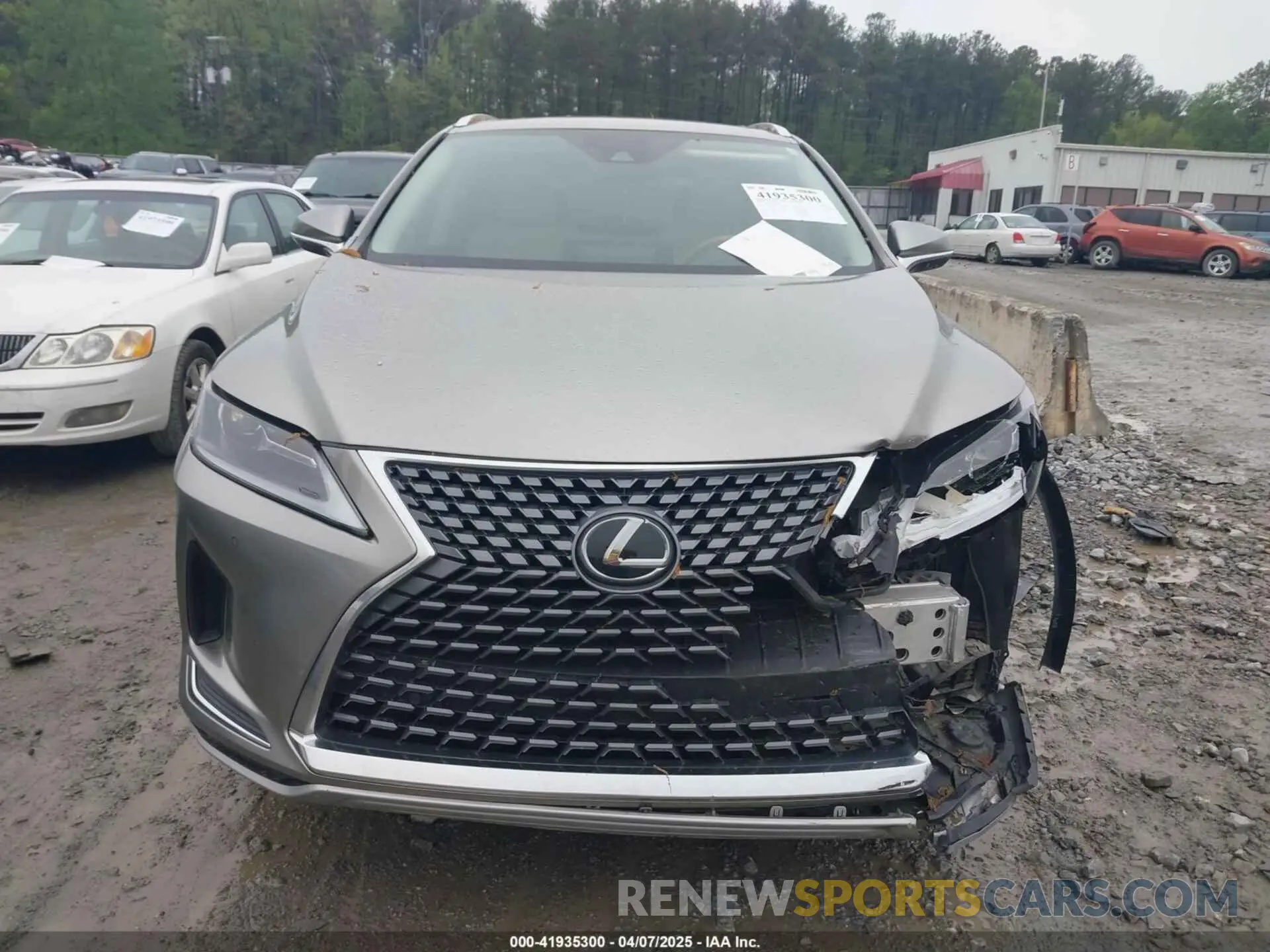 12 fotografías del automóvil dañado 2T2HZMAA7LC160132 LEXUS RX 350 2020