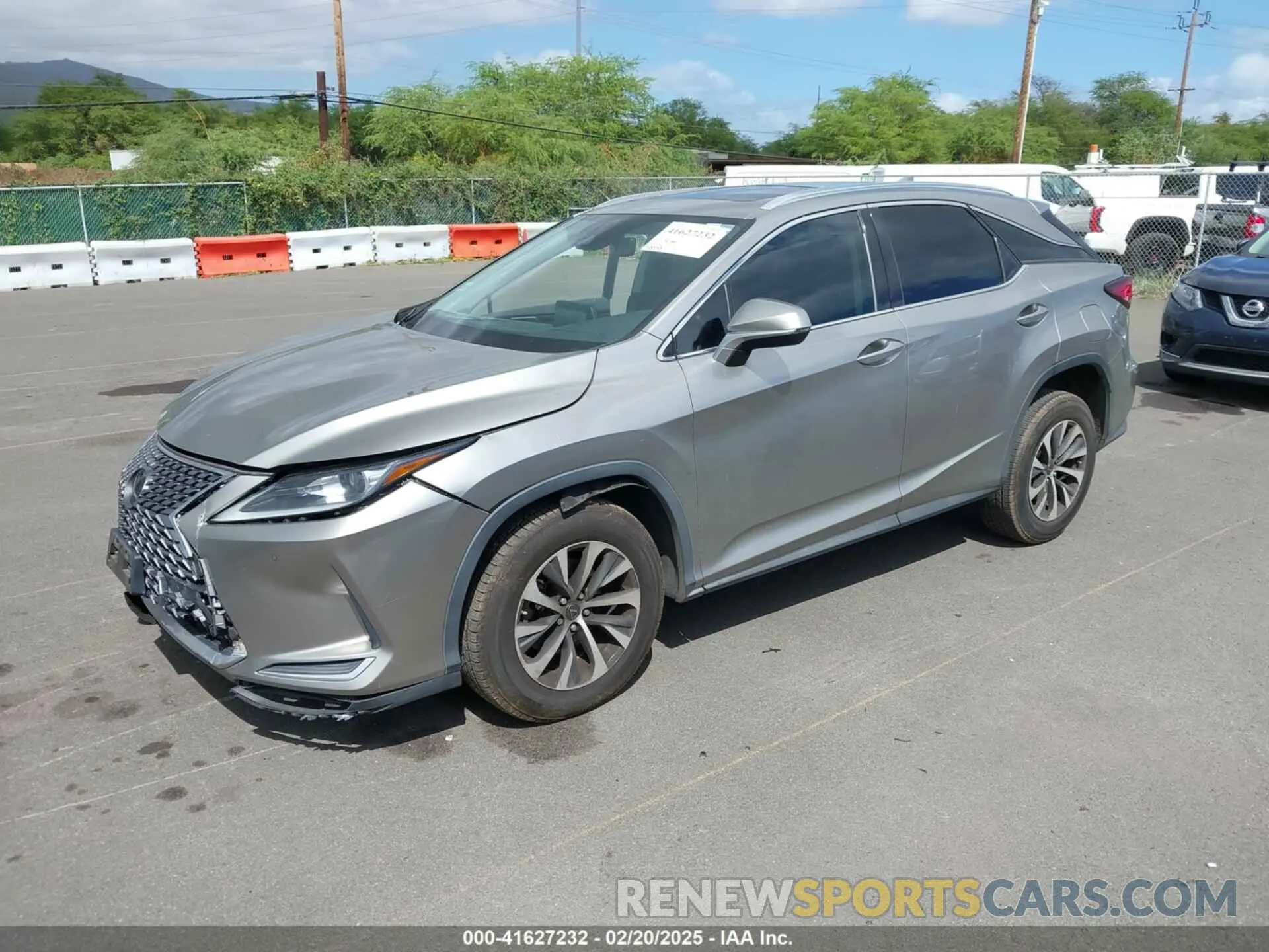 2 fotografías del automóvil dañado 2T2HZMAA9LC163081 LEXUS RX 350 2020